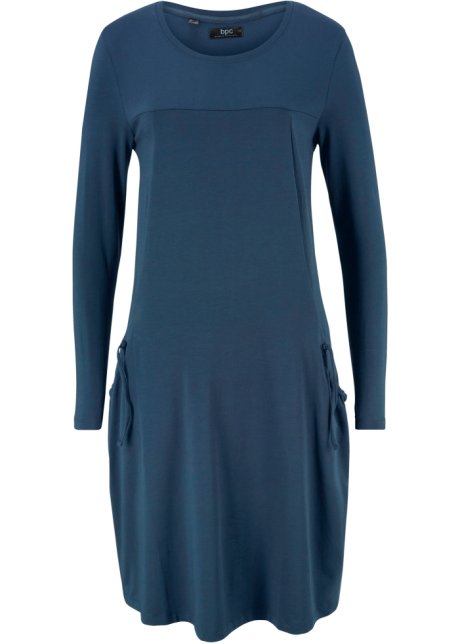Oversize-Baumwoll-Kleid mit Taschen, knieumspielend in blau - bpc bonprix collection