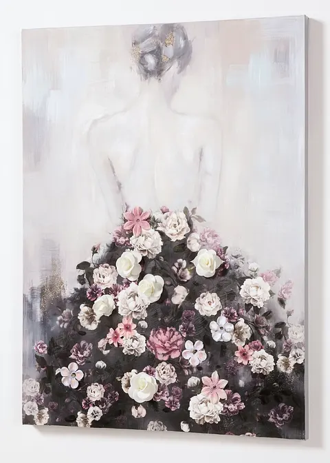 Bild Frau mit Blumenkleid in grau - bpc living bonprix collection Bild Frau mit Blumenkleid in grau - bpc living bonprix collection