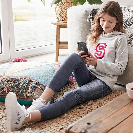 Kinder - Mädchen - Sweat & Strick