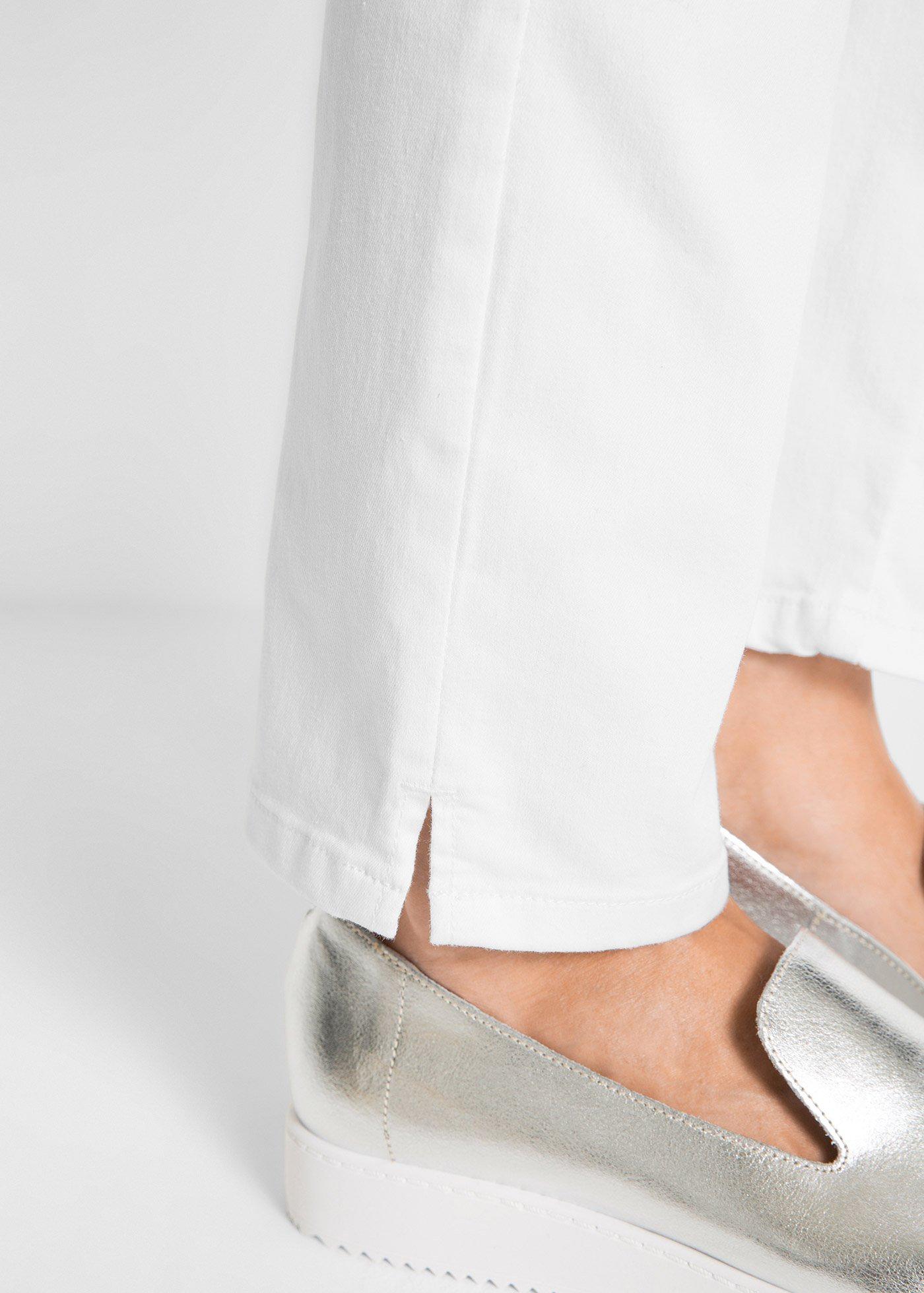 Dżinsy z prostą nogawką, mid waist, ze stretchem - Bonprix