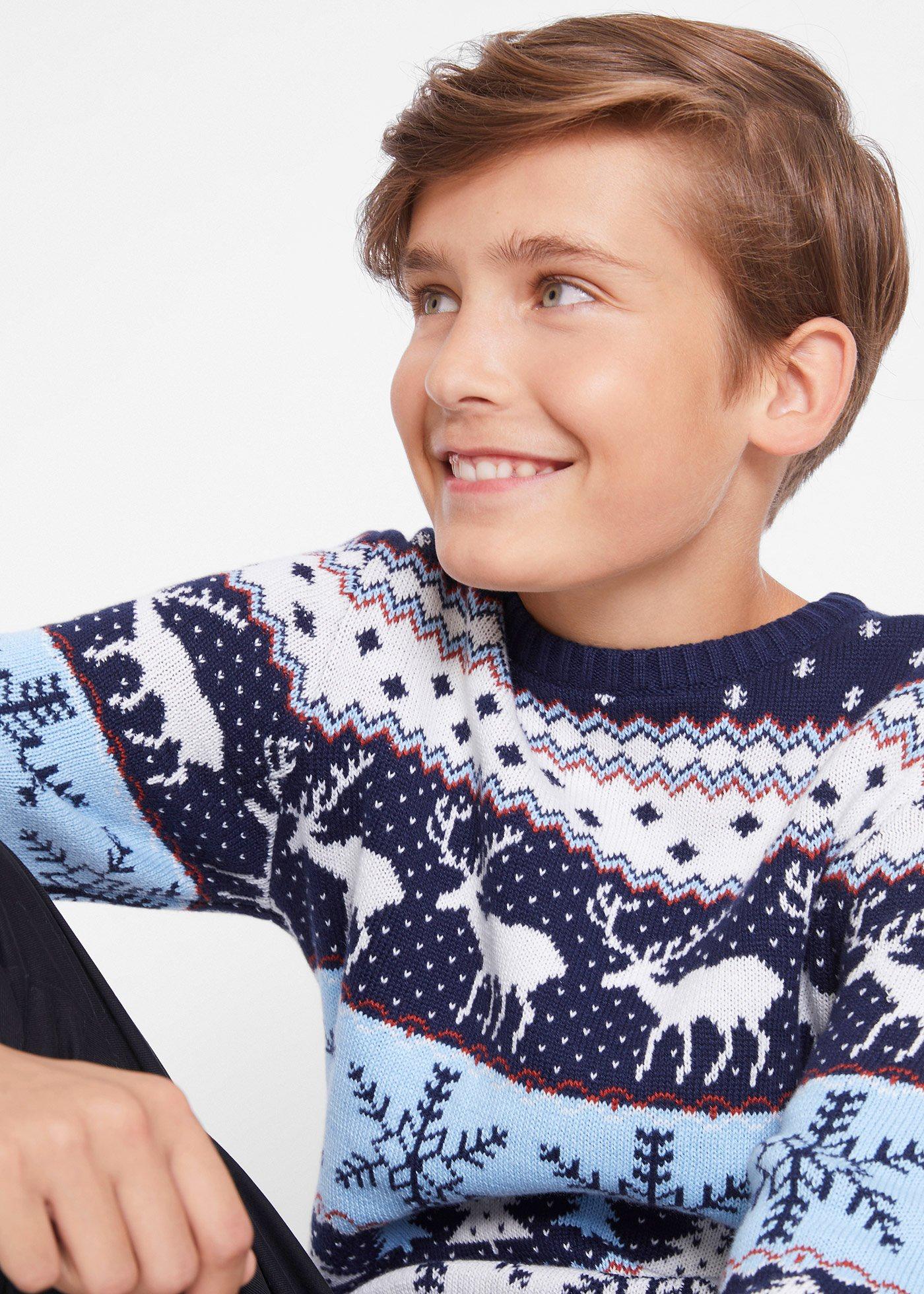 Sweter chłopięcy w renifery - Bonprix