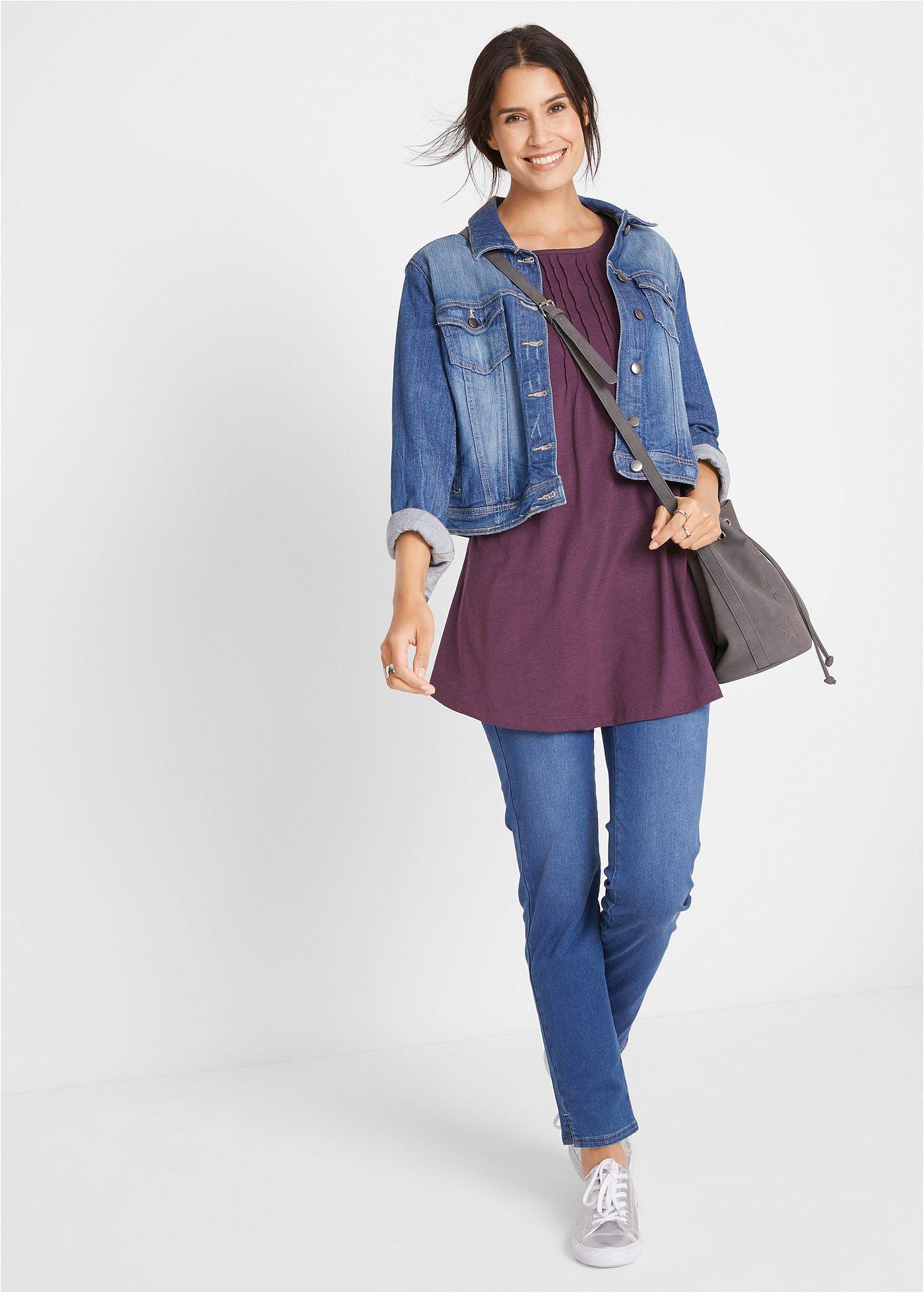 T-shirt o linii litery A, krótki rękaw - Bonprix