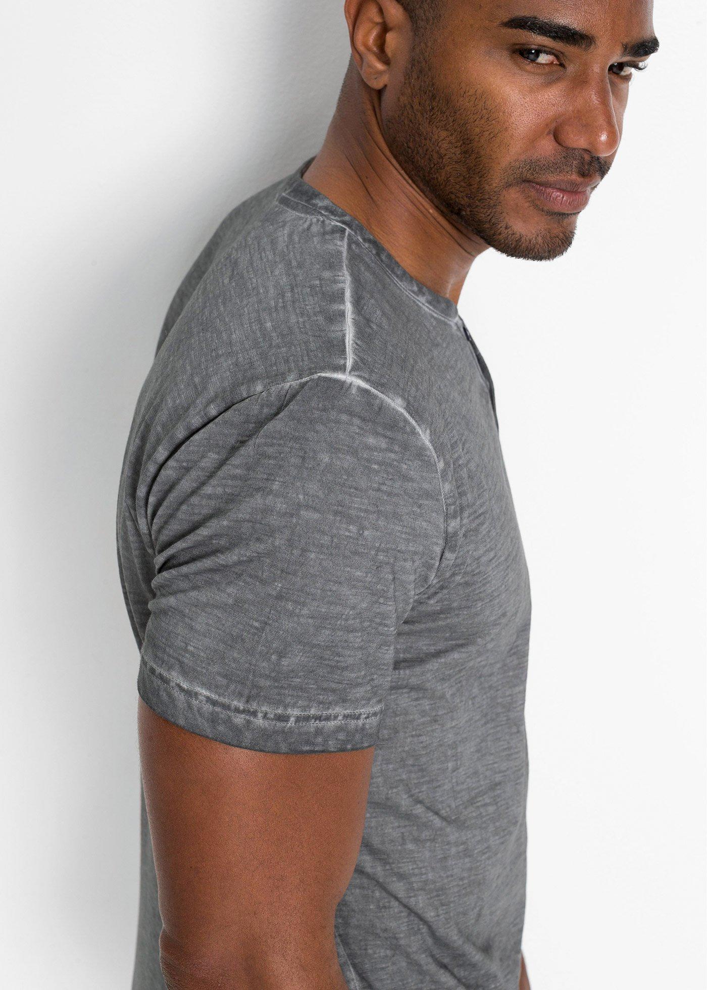 T-shirt z dekoltem henley z krótkim rękawem, z efektem sprania, z czystej bawełny organicznej - Bonprix