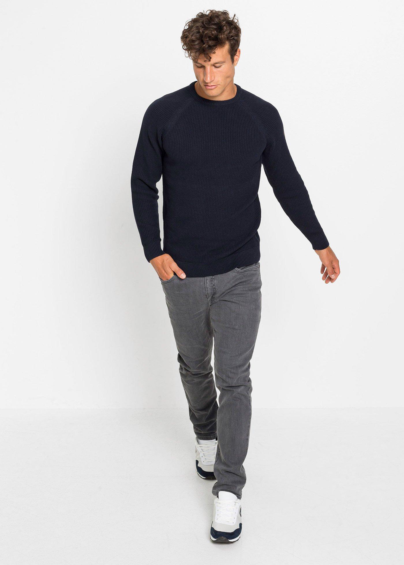 Sweter o luźnym splocie z bawełny z recyklingu - Bonprix