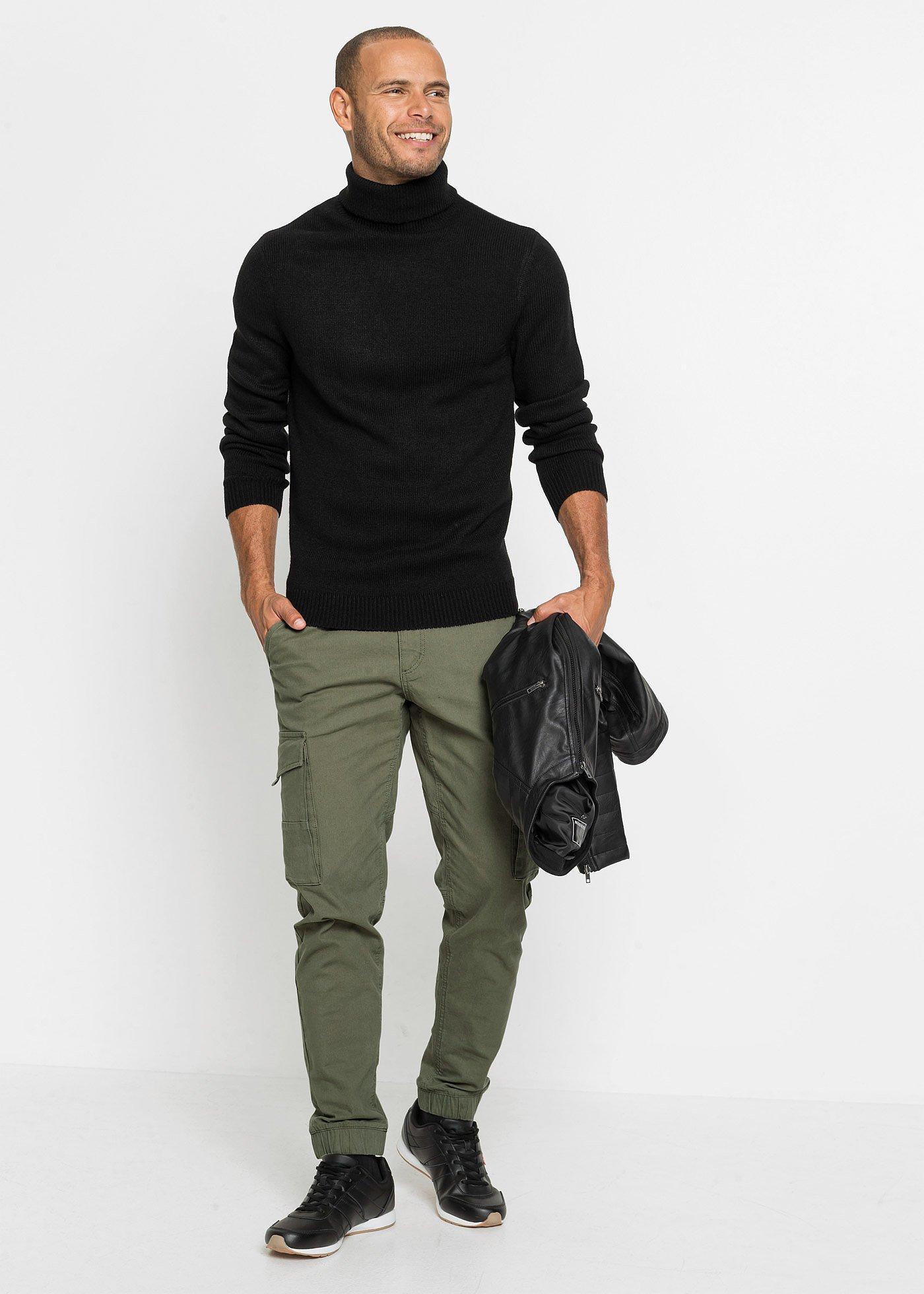Ciepły sweter z golfem, regular fit - Bonprix