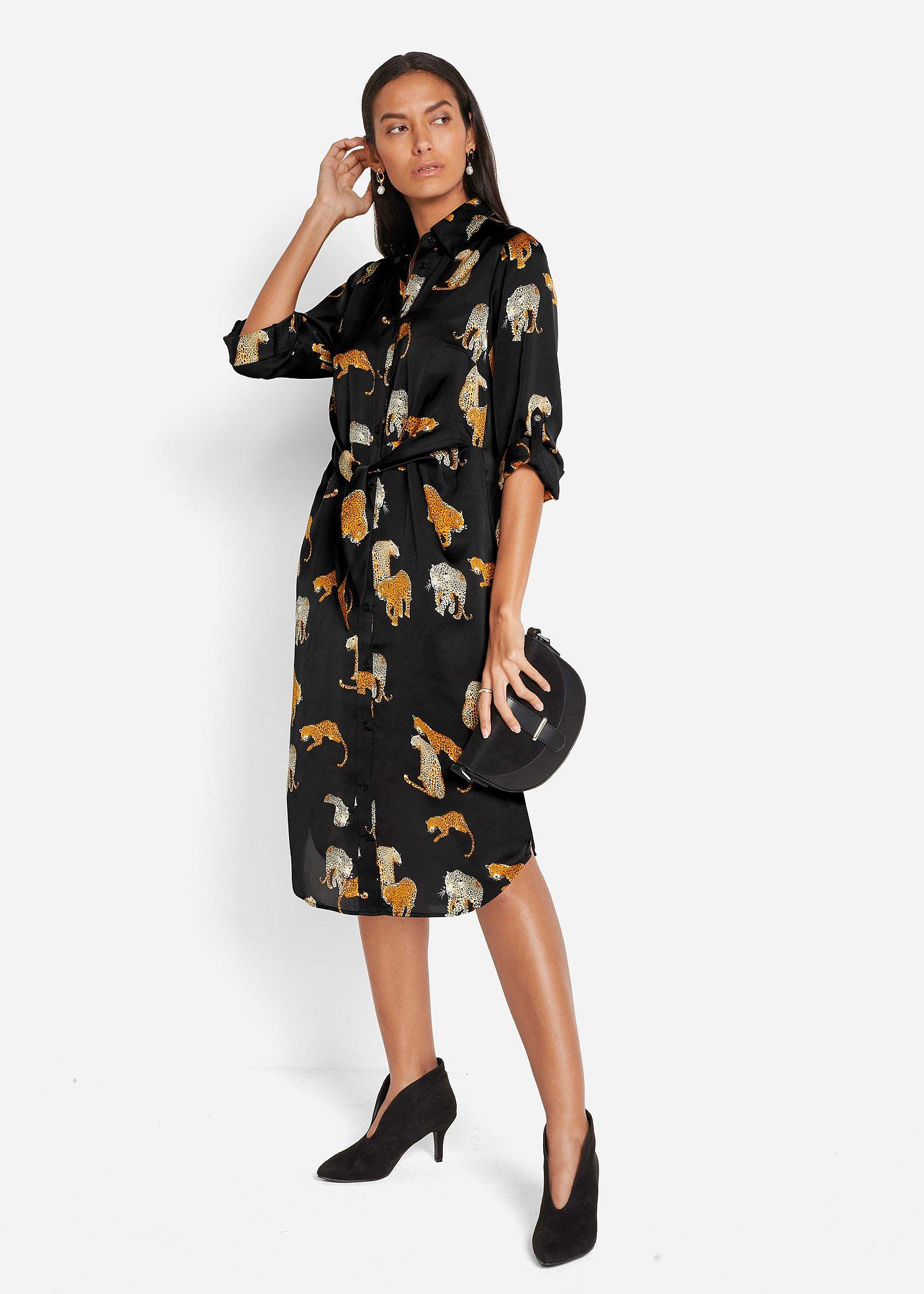 Sukienka szmizjerka satynowa - Bonprix