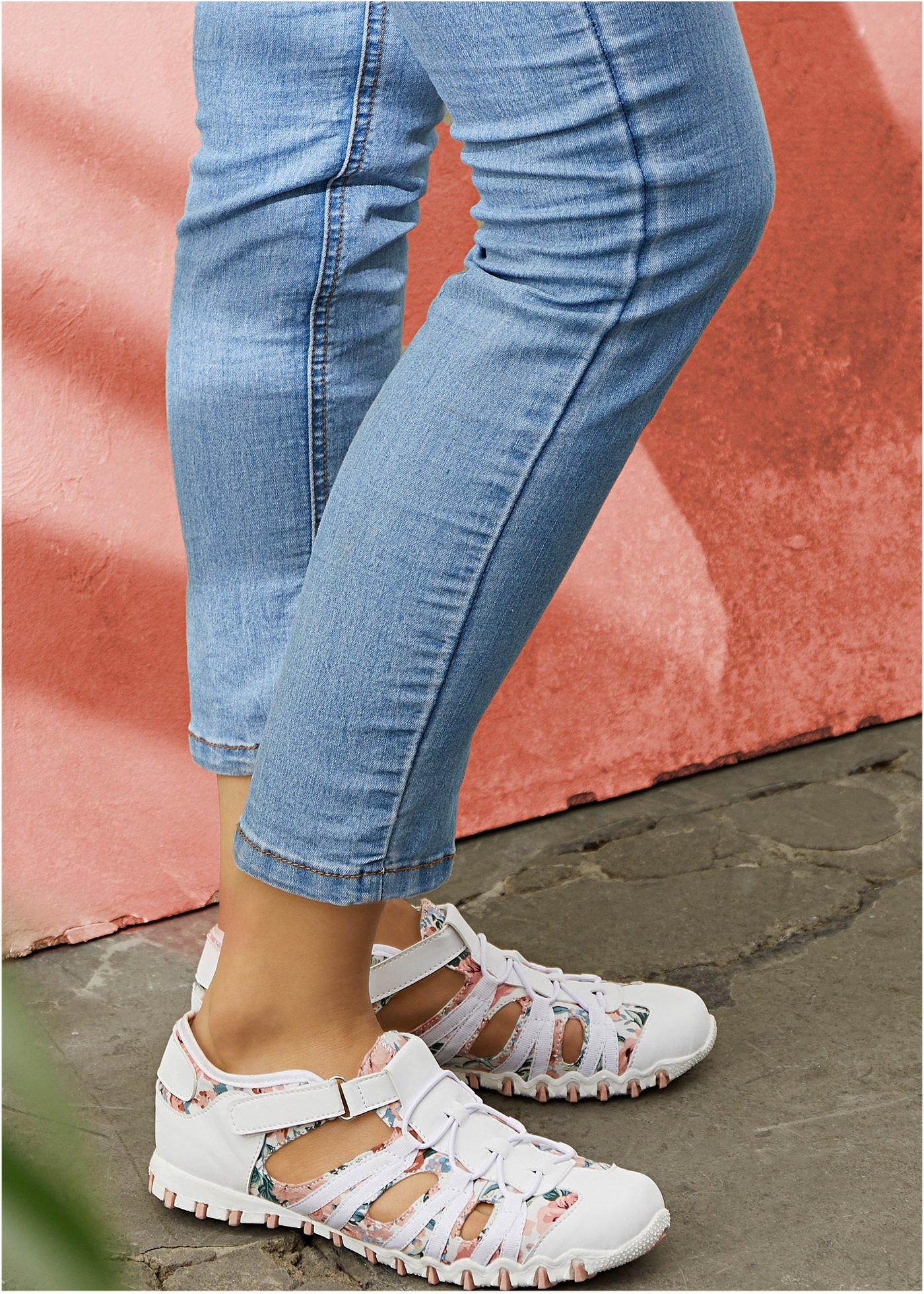Buty wsuwane - Bonprix