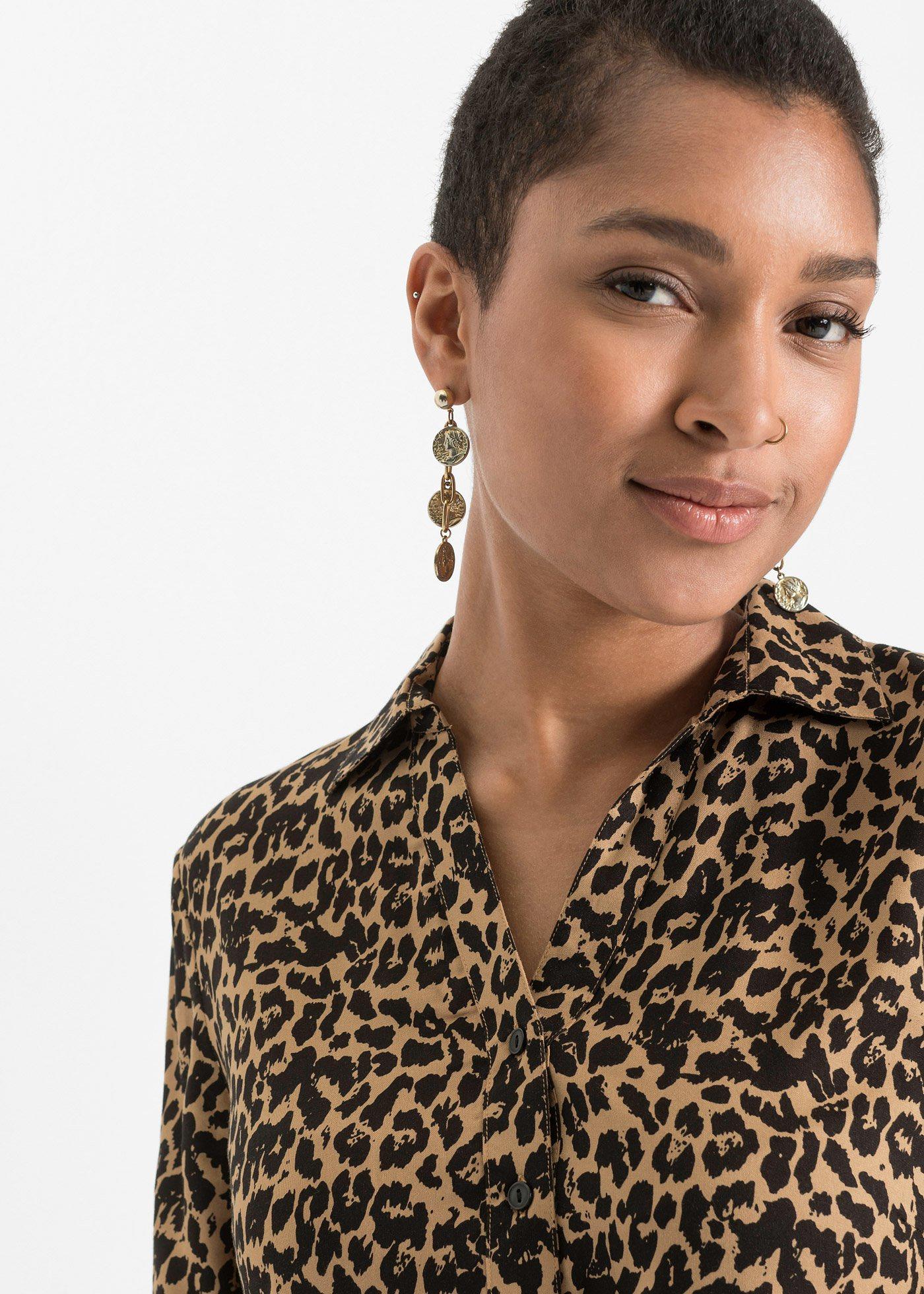 Sukienka koszulowa z lejącej wiskozy - Bonprix