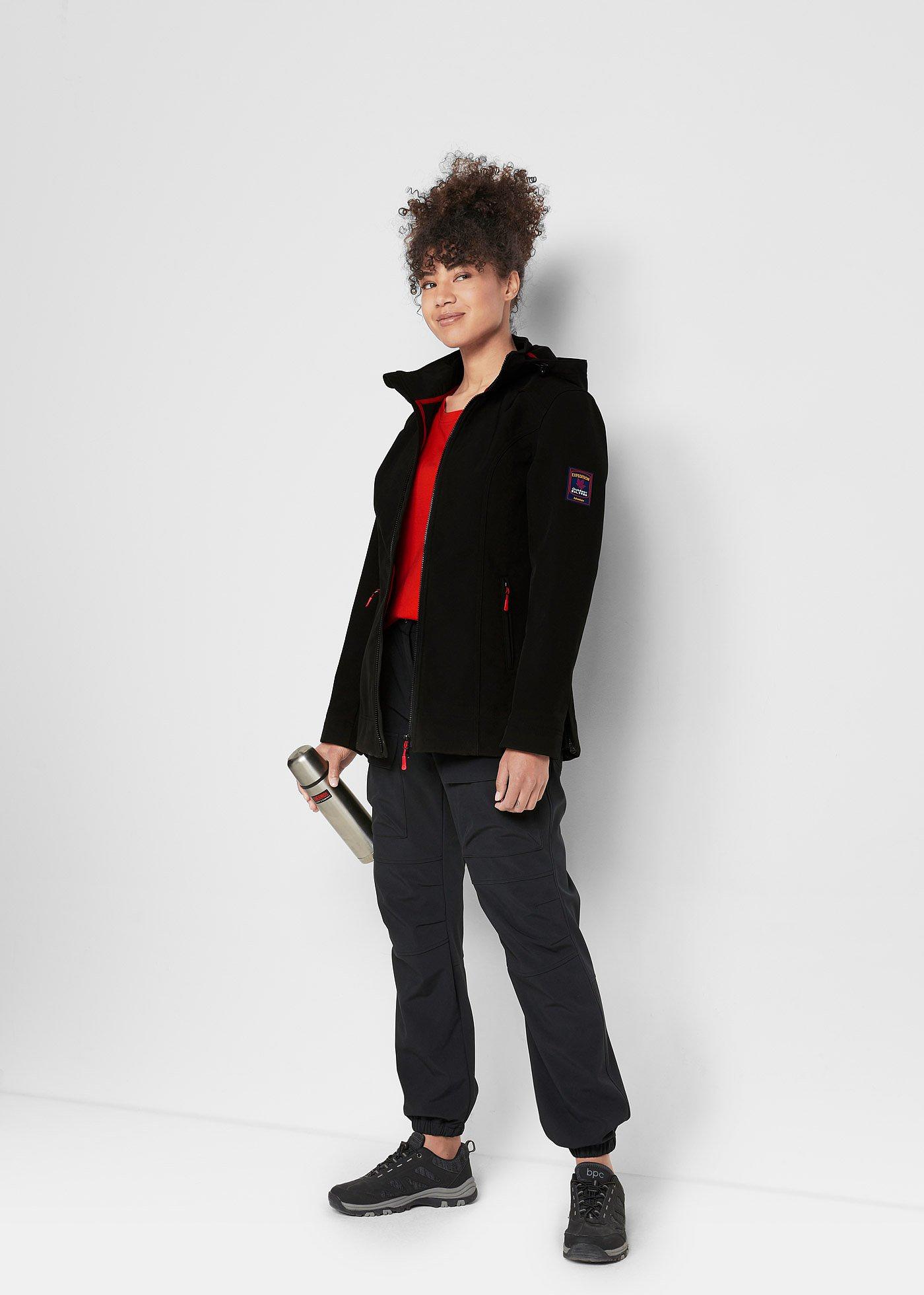 Kurtka softshell ze stretchem, odpychająca wodę - Bonprix