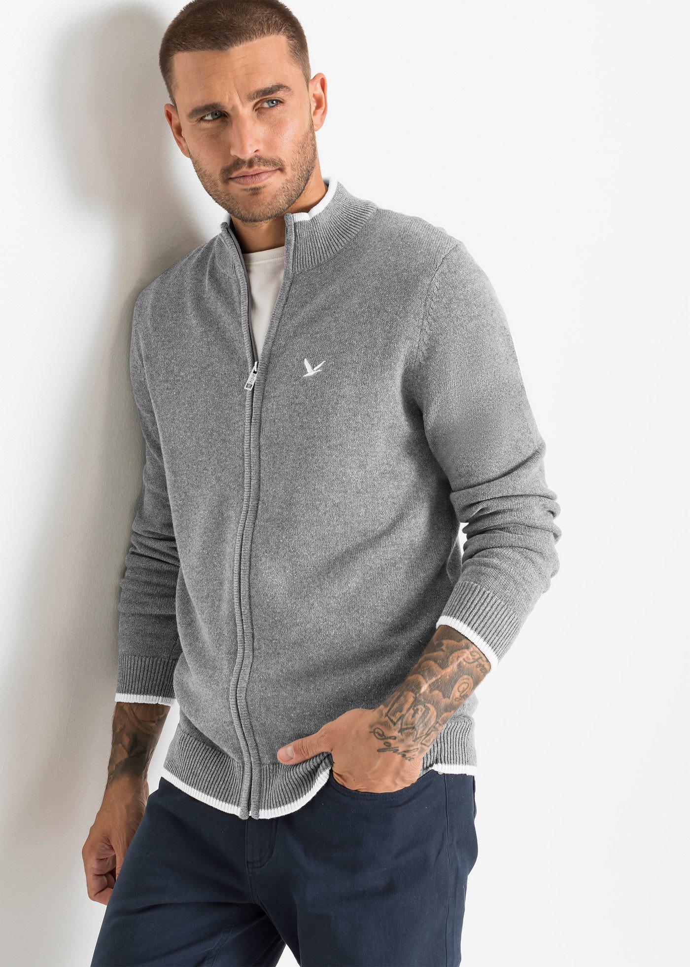 Sweter rozpinany ze stójką, z dzianiny o splocie drobnych oczek, z bawełny z recyklingu - Bonprix