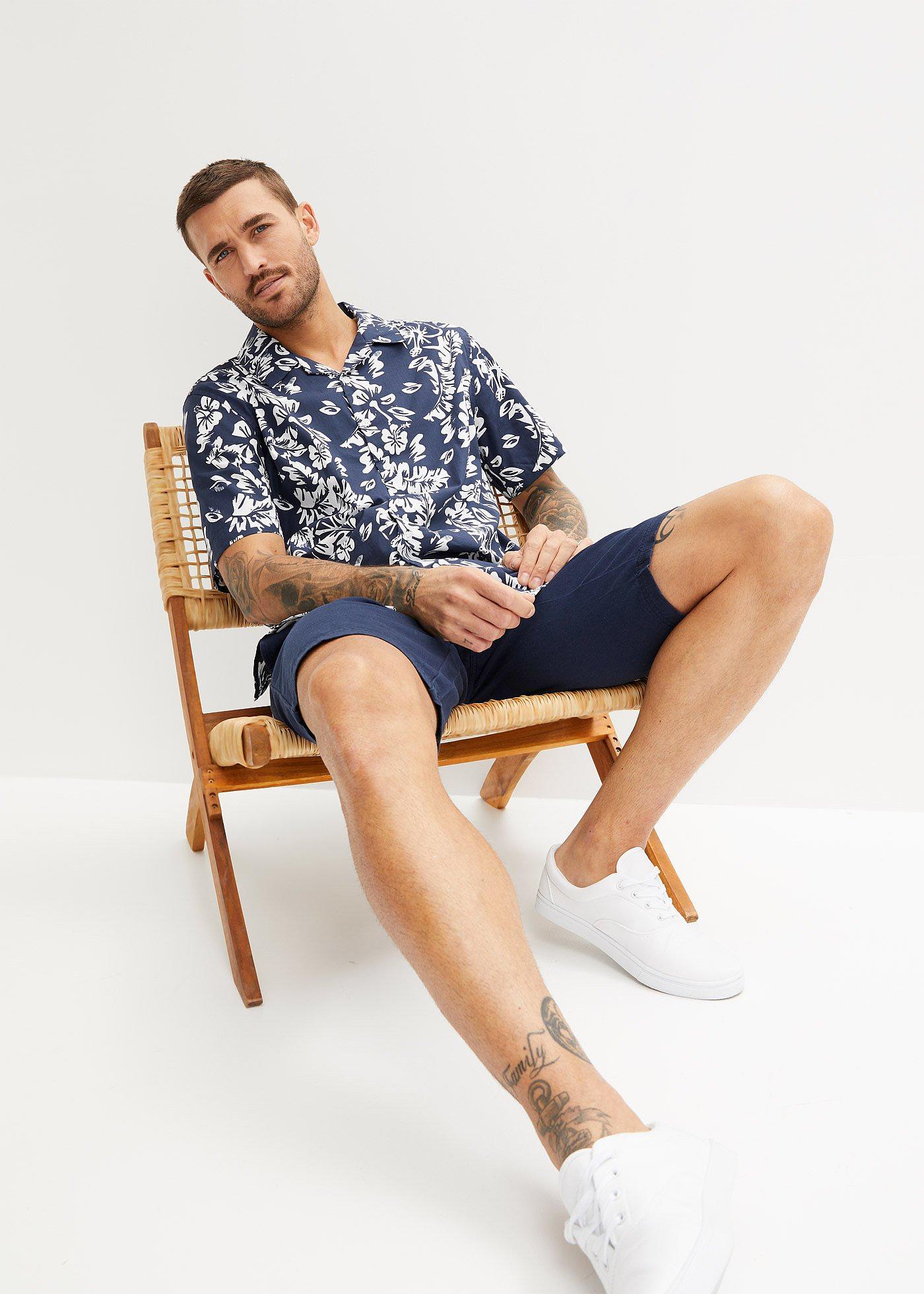 Koszula z krótkim rękawem, z nadrukiem w hawajskim stylu - Bonprix