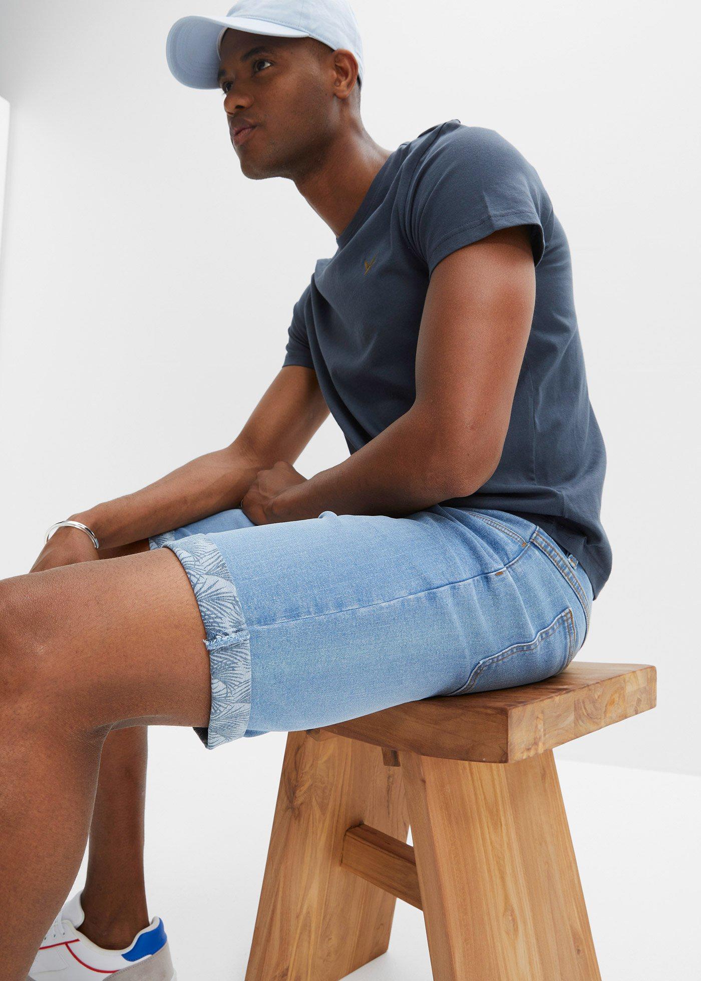 Bermudy dżinsowe ze stretchem Regular Fit - Bonprix