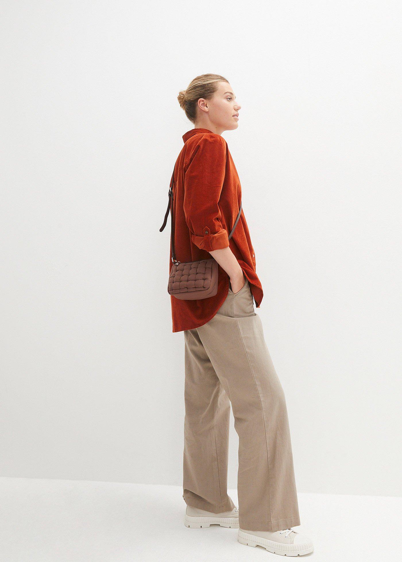 Bluzka sztruksowa z rozcięciem z boku - Bonprix