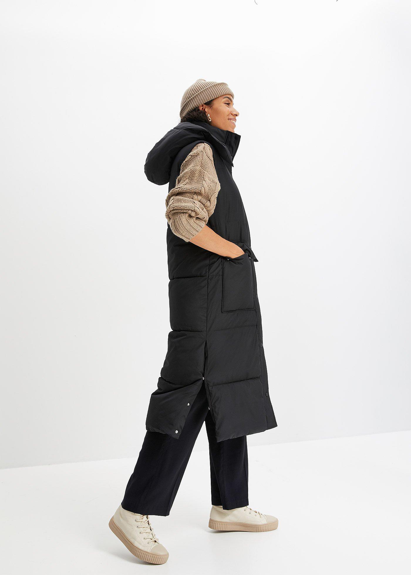 Kamizelka pikowana ocieplana z poliestru z recyklingu, z odpinanym kapturem - Bonprix