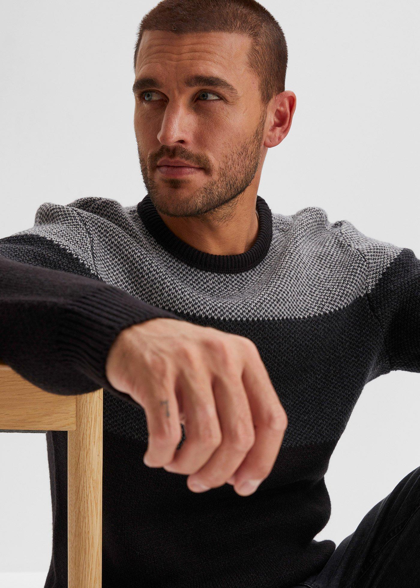 Cienki sweter o kroju regular fit - Bonprix