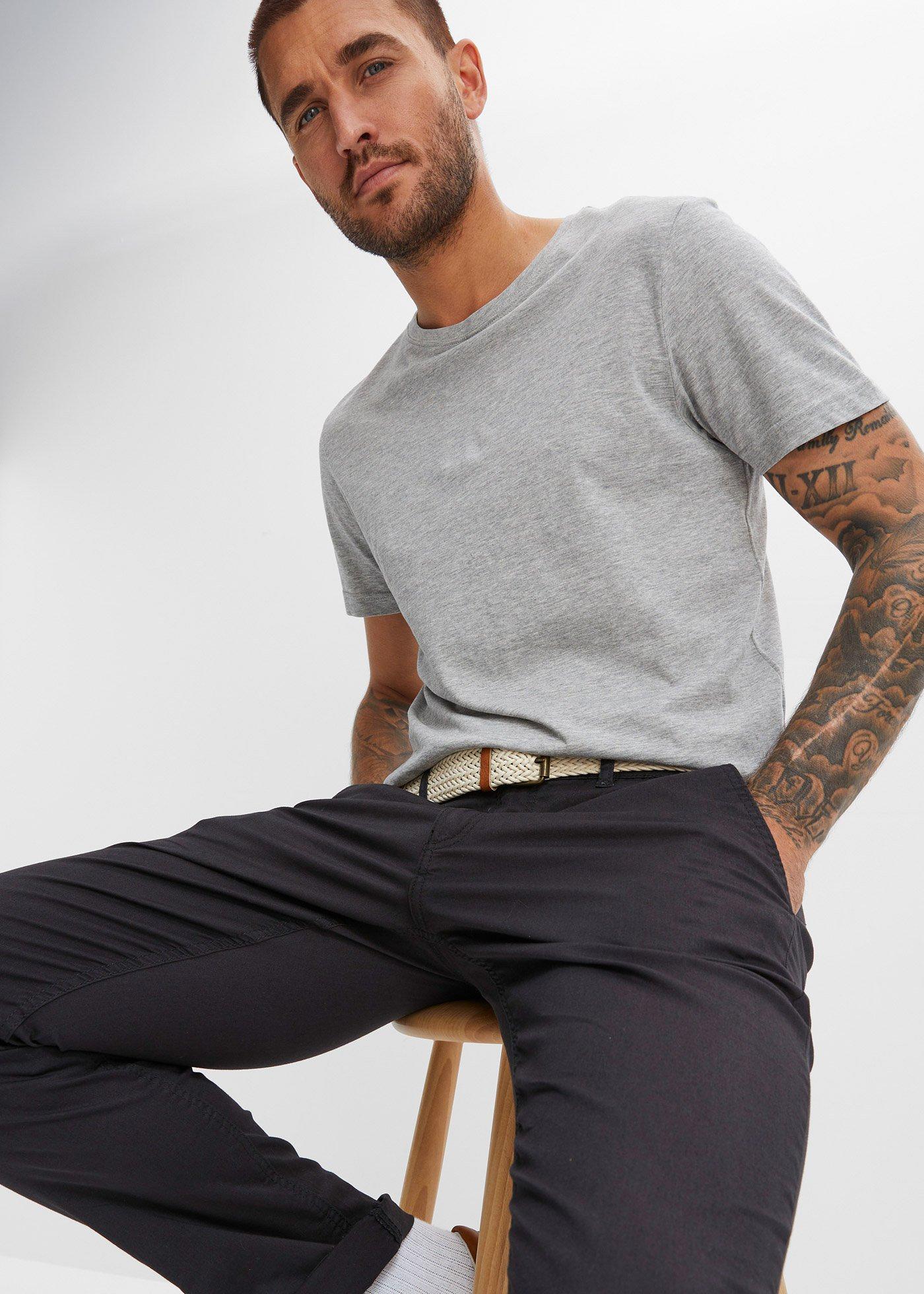 Spodnie chinosy regular fit z wygodną talią i paskiem, straight - Bonprix