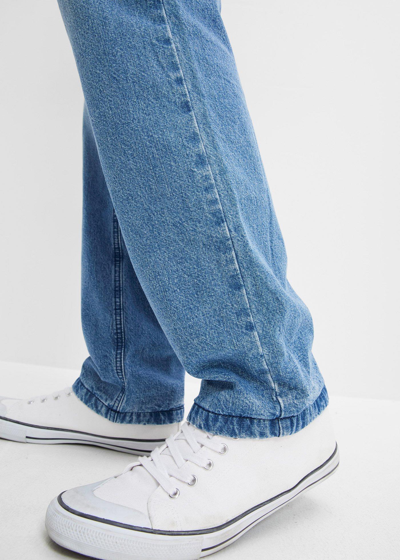 Dżinsy termiczne regular fit z gumką w talii, na podszewce z flaneli, prosta nogawka - Bonprix