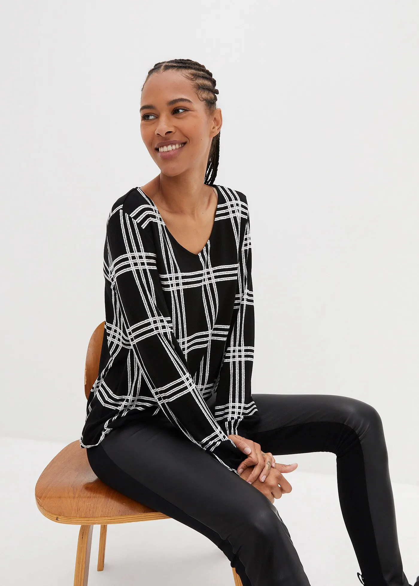 Рубашка Bonprix из эластичного материала Saum, langarm