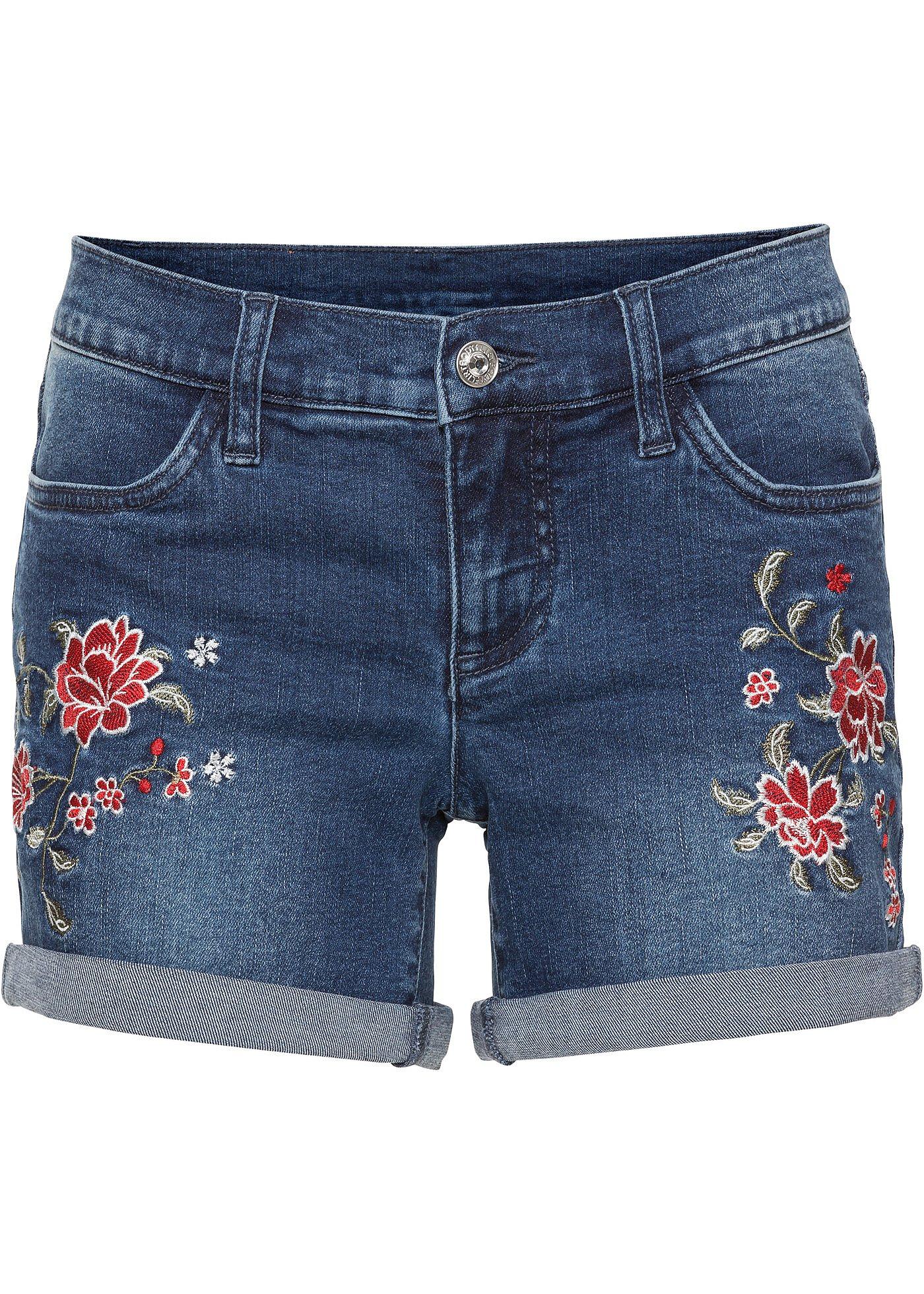 Short en jean brodé