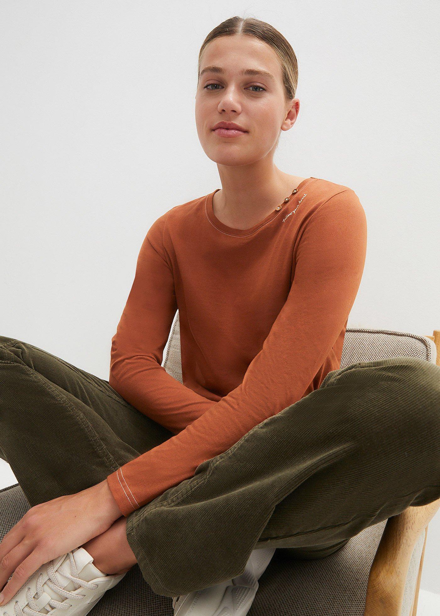 Shirt z długim rękawem i ozdobnymi guzikami - Bonprix