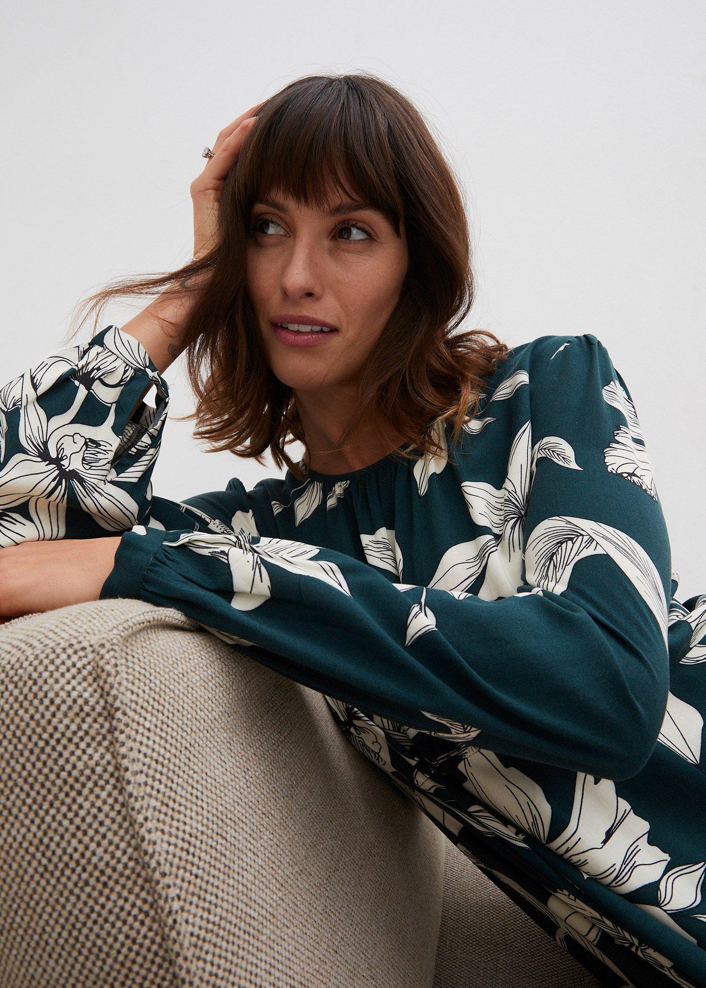 Rozkloszowana sukienka z wiskozy - Bonprix