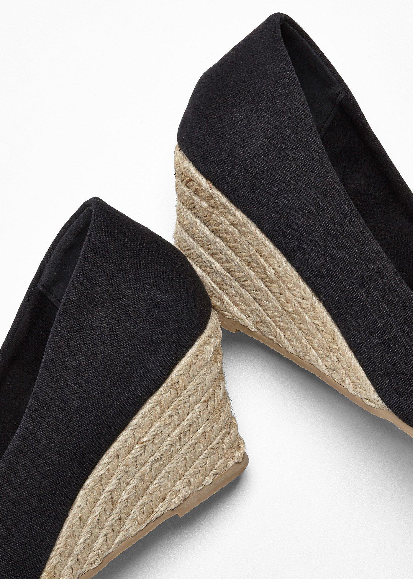 Czółenka na koturnie - Bonprix