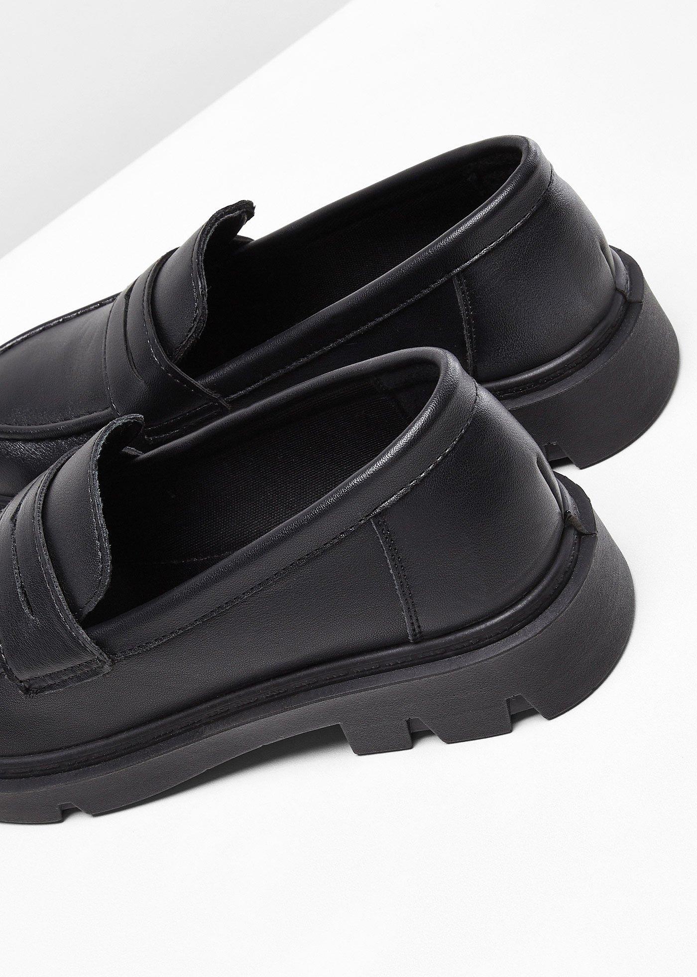 Loafersy chunky na lekkiej podeszwie - Bonprix