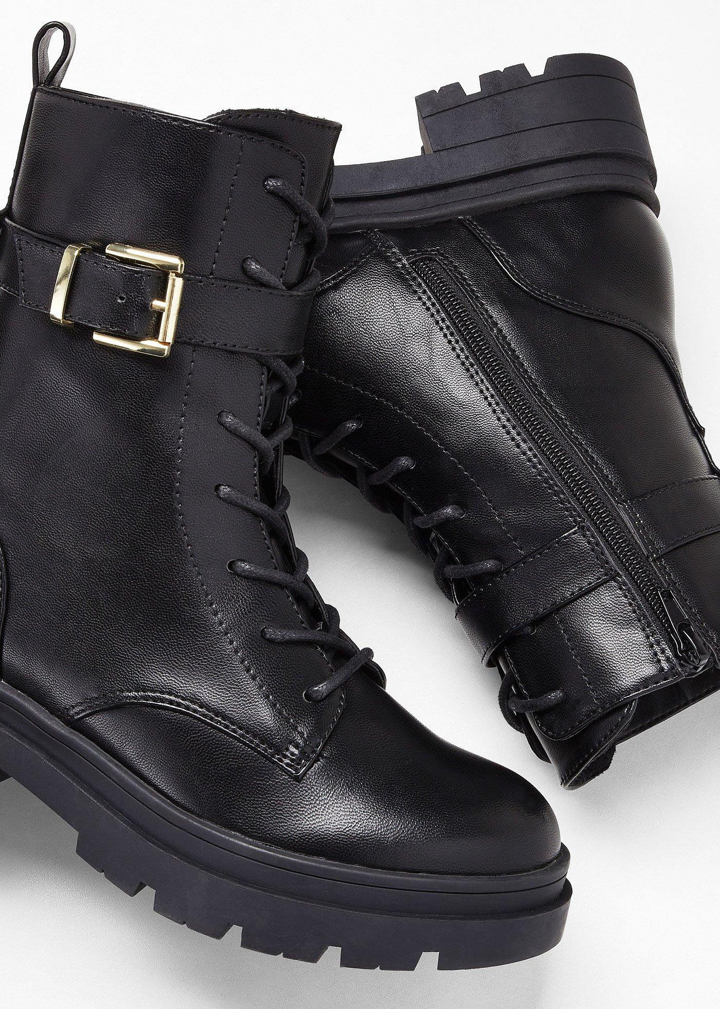 Botki sznurowane ze sprzączką - Bonprix