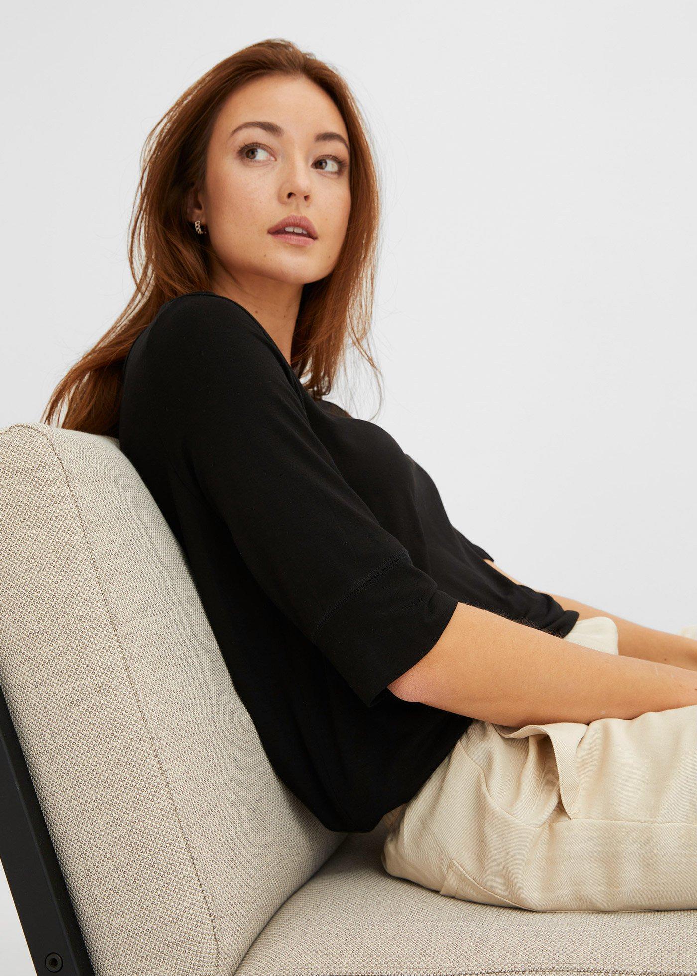 Bluzka z okrągłym dekoltem z miękkiej wiskozy - Bonprix