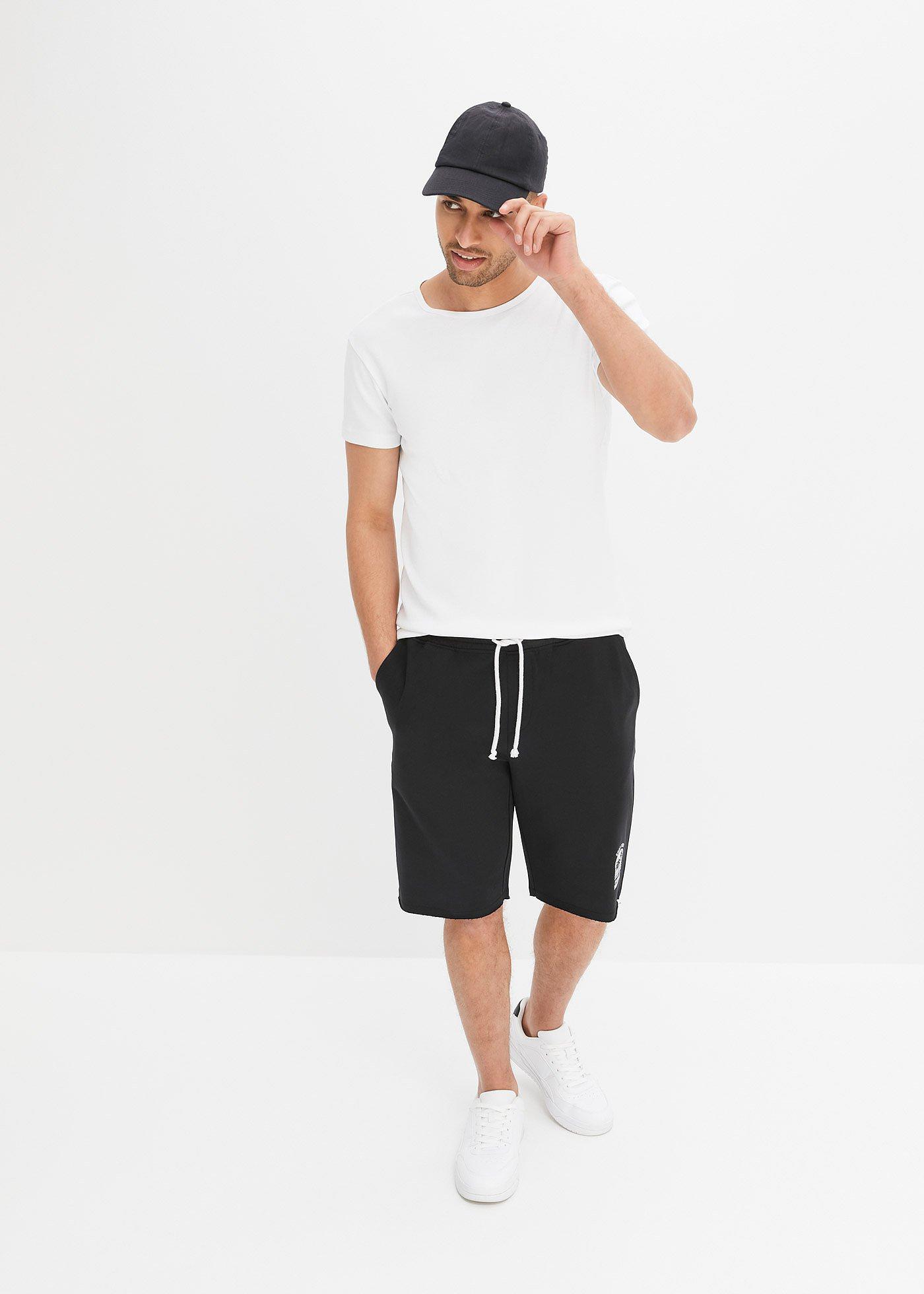 Bermudy dresowe z brzegami bez obszycia, z bawełny organicznej, Loose Fit - Bonprix
