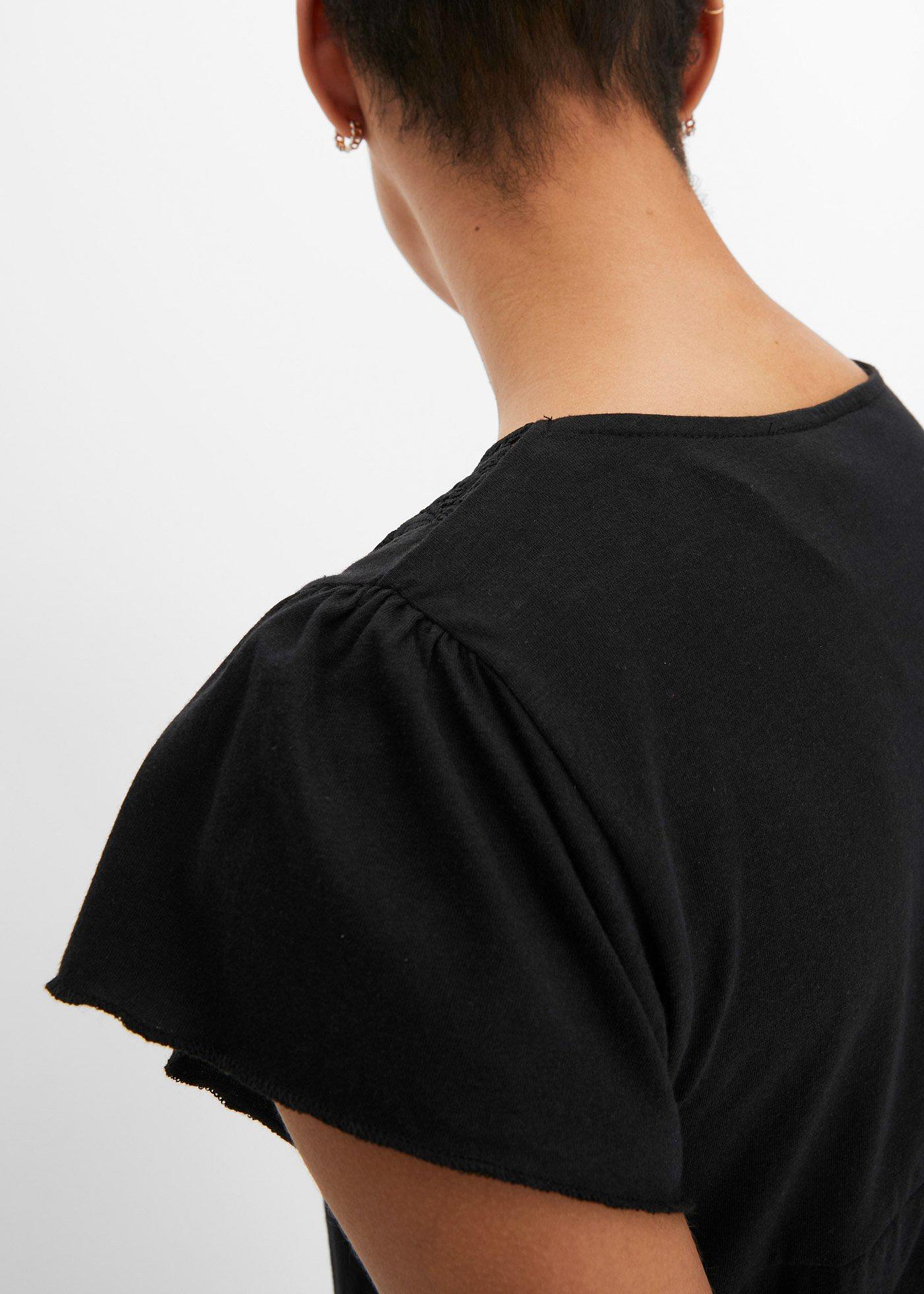 Shirt z koronką w dekolcie - Bonprix
