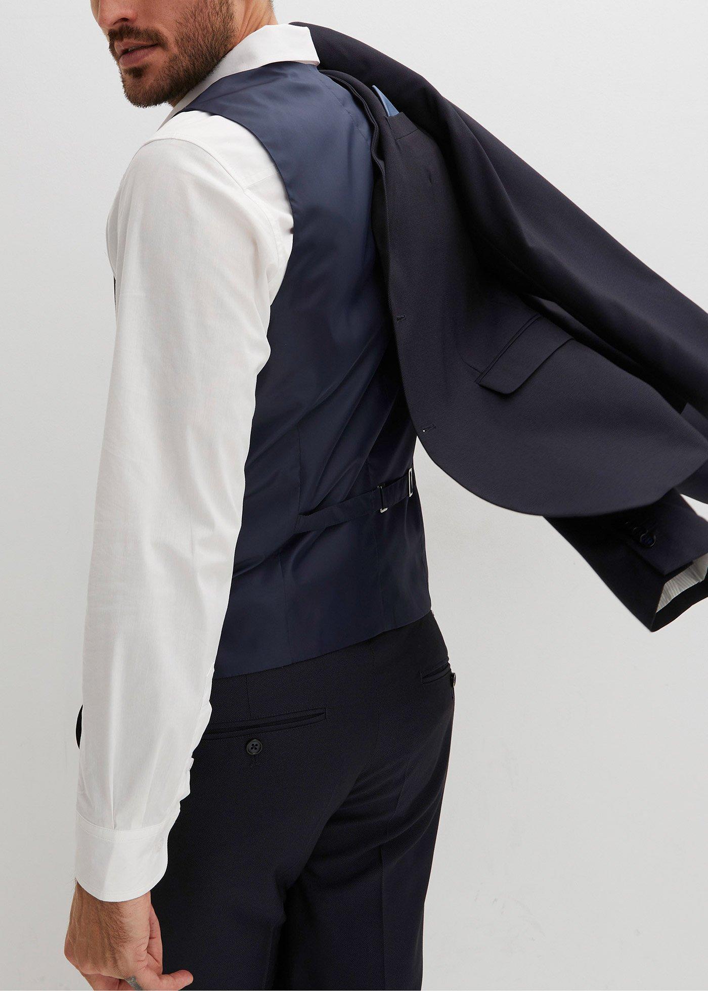 Garnitur z kamizelką i krawatem (4 części), Slim Fit - Bonprix