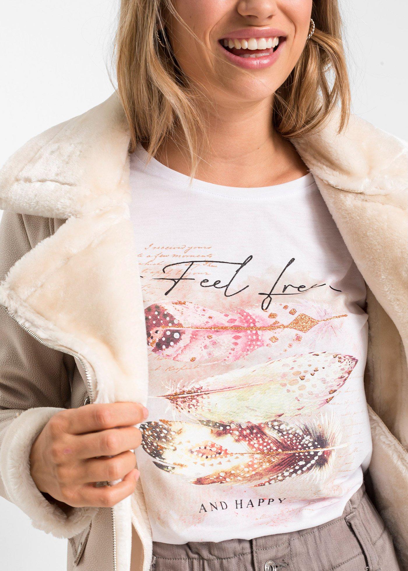 T-shirt z nadrukiem w pióra - Bonprix