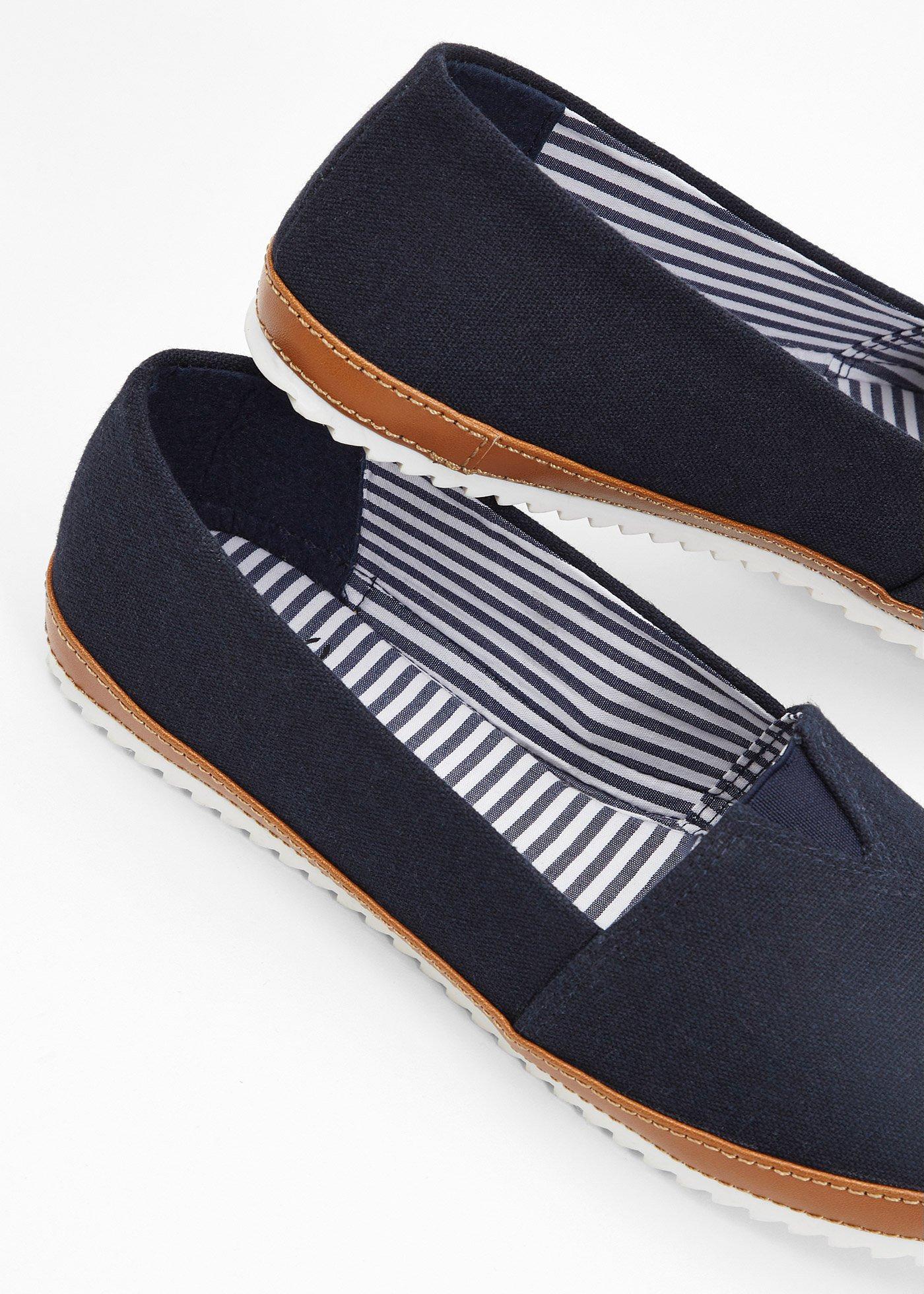 Buty wsuwane z bawełnianego płótna - Bonprix