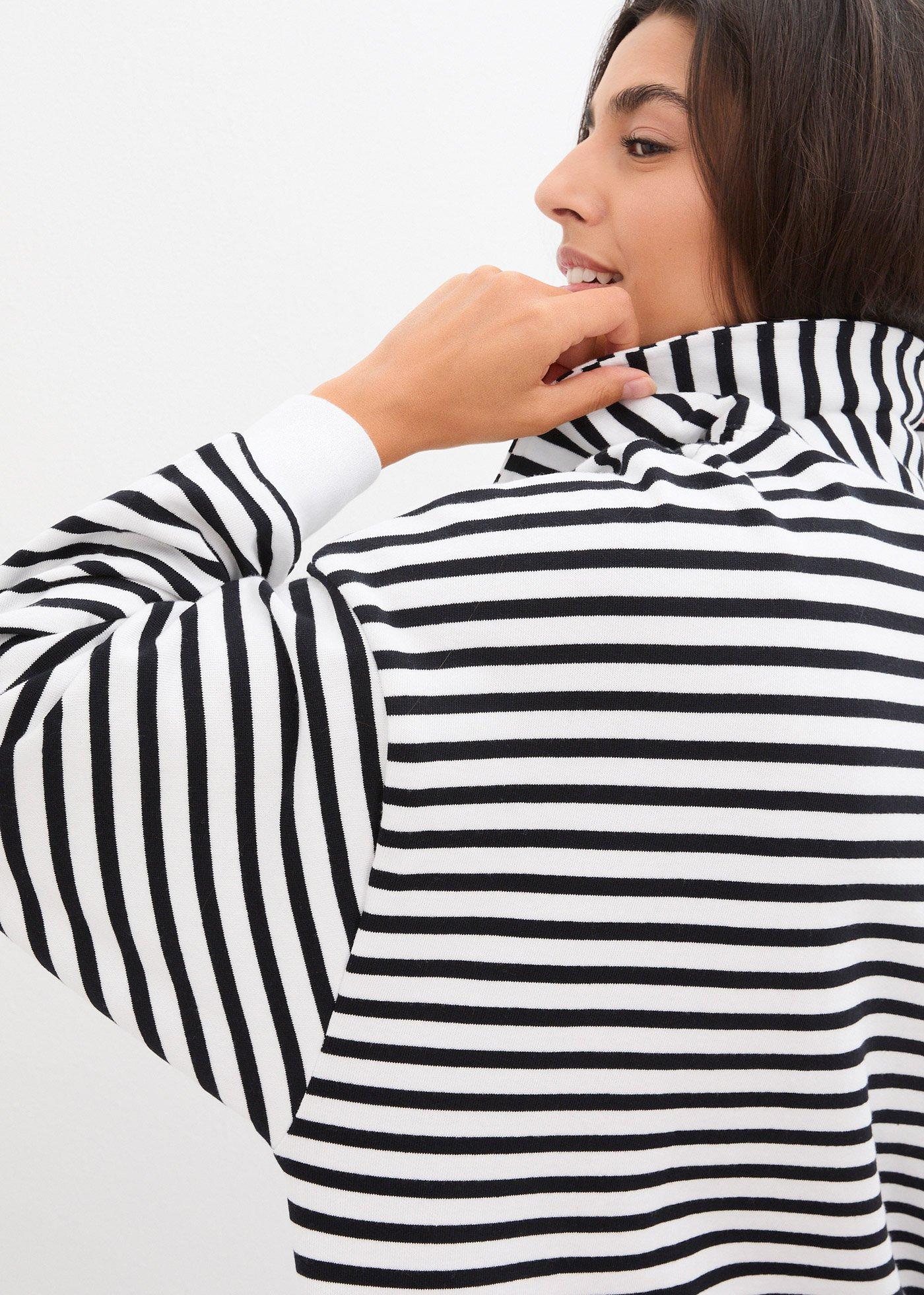 Bluza oversize z dekoltem w serek i kołnierzykiem polo - Bonprix