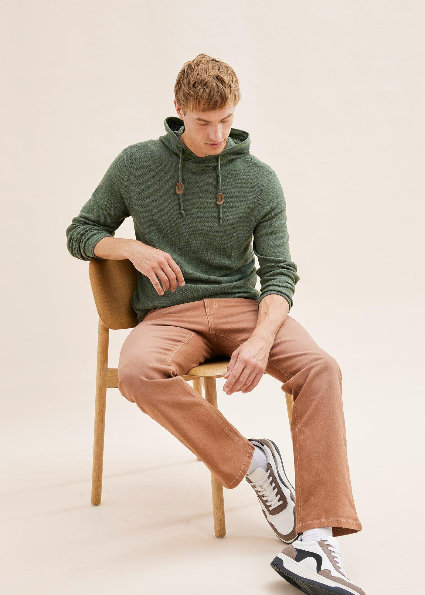 Cienki sweter z kapturem - Bonprix