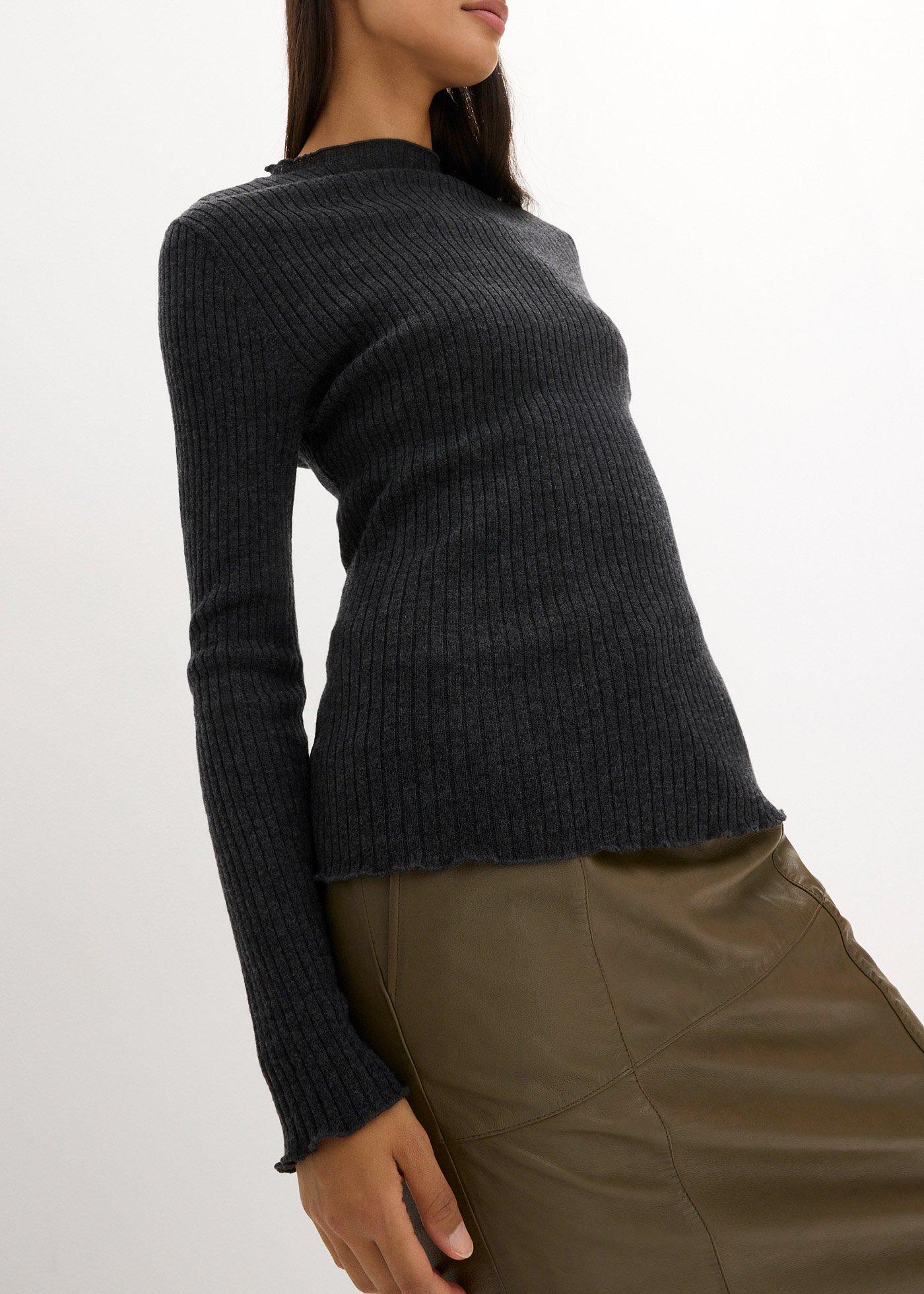 Sweter z miękkiej wełny merino - Bonprix