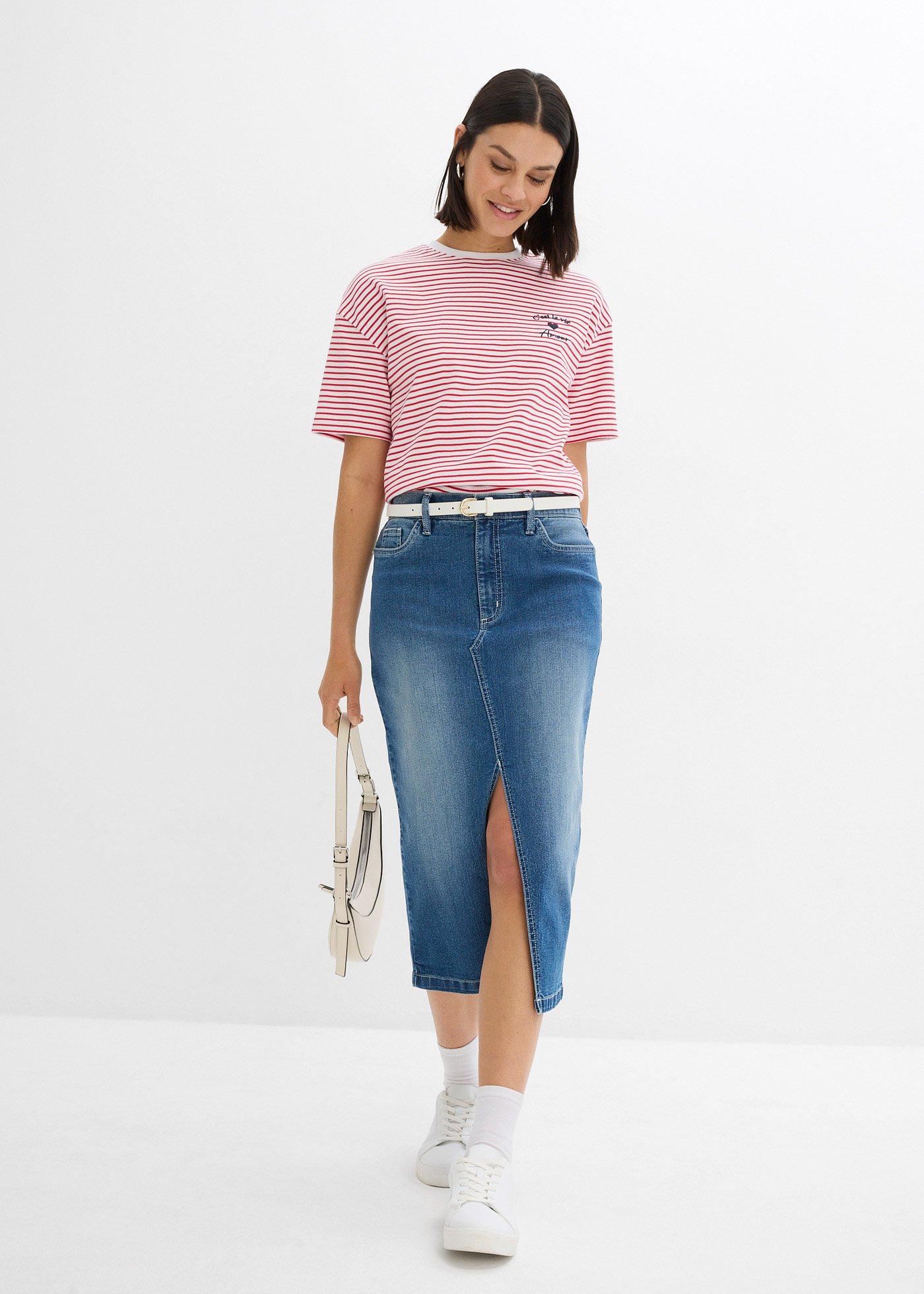 T-shirt w paski, z haftem - Bonprix