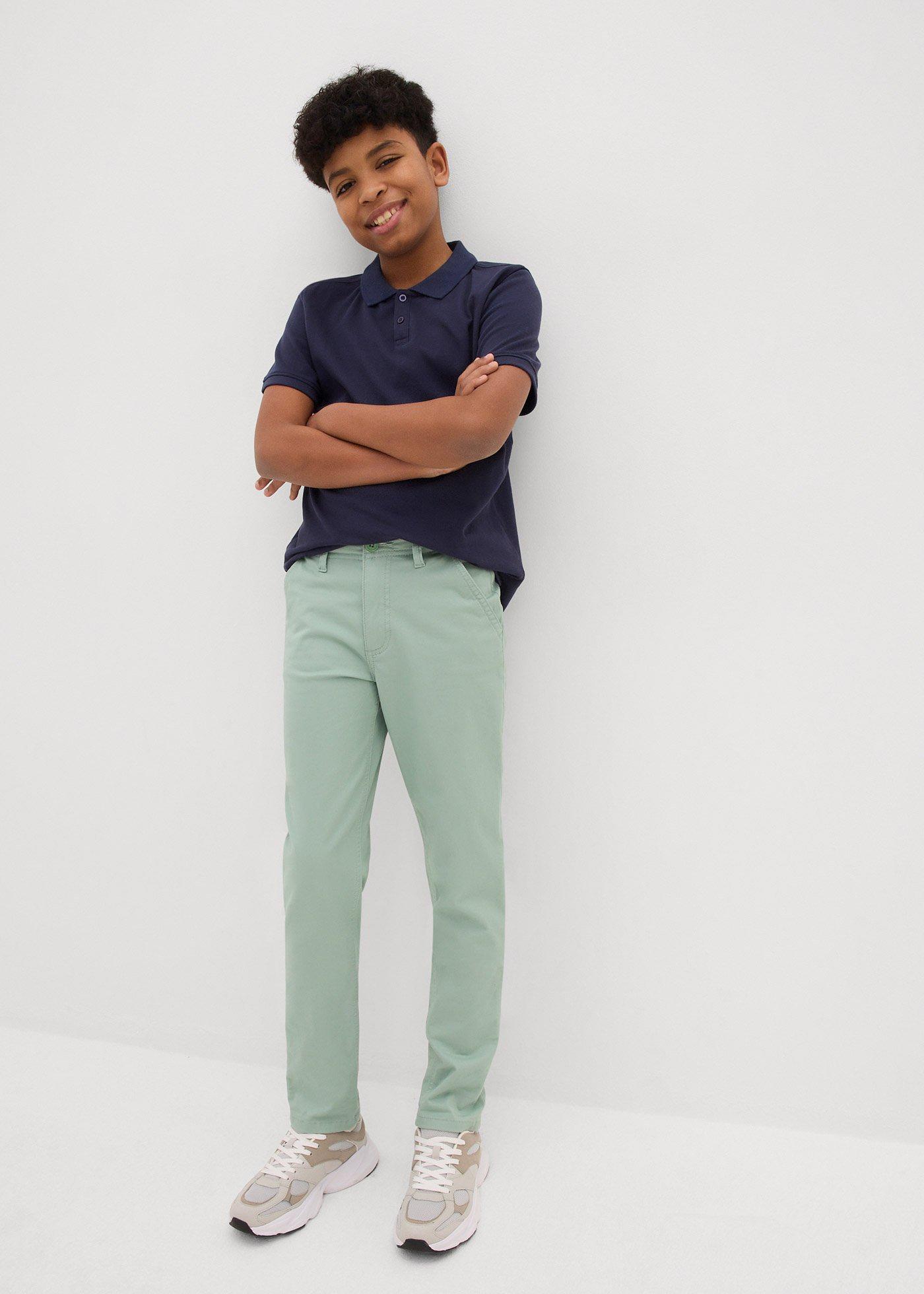 Spodnie chino ze stretchem, o kroju slim fit z regulowanym paskiem - Bonprix