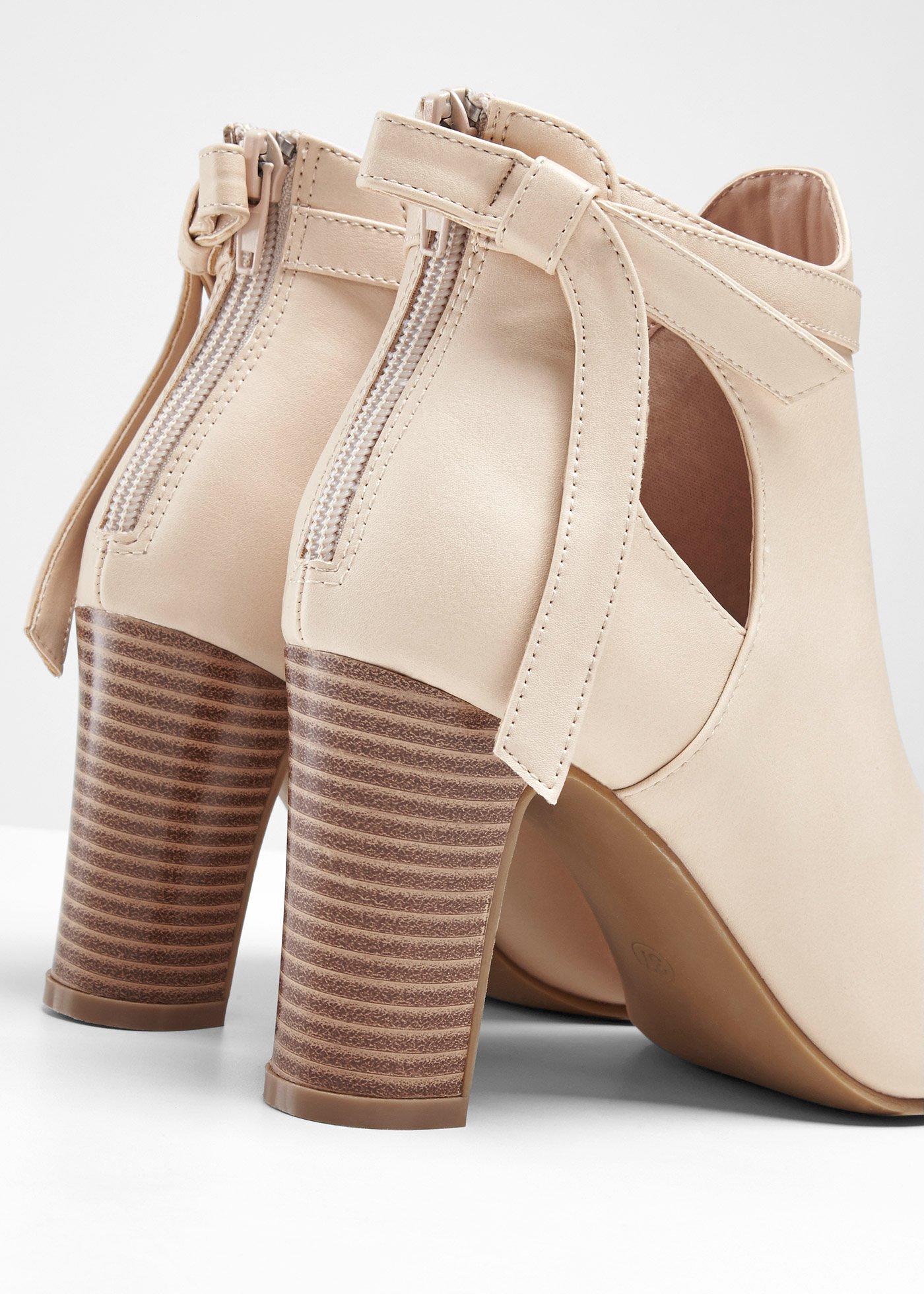 Krótkie botki z wycięciami - Bonprix