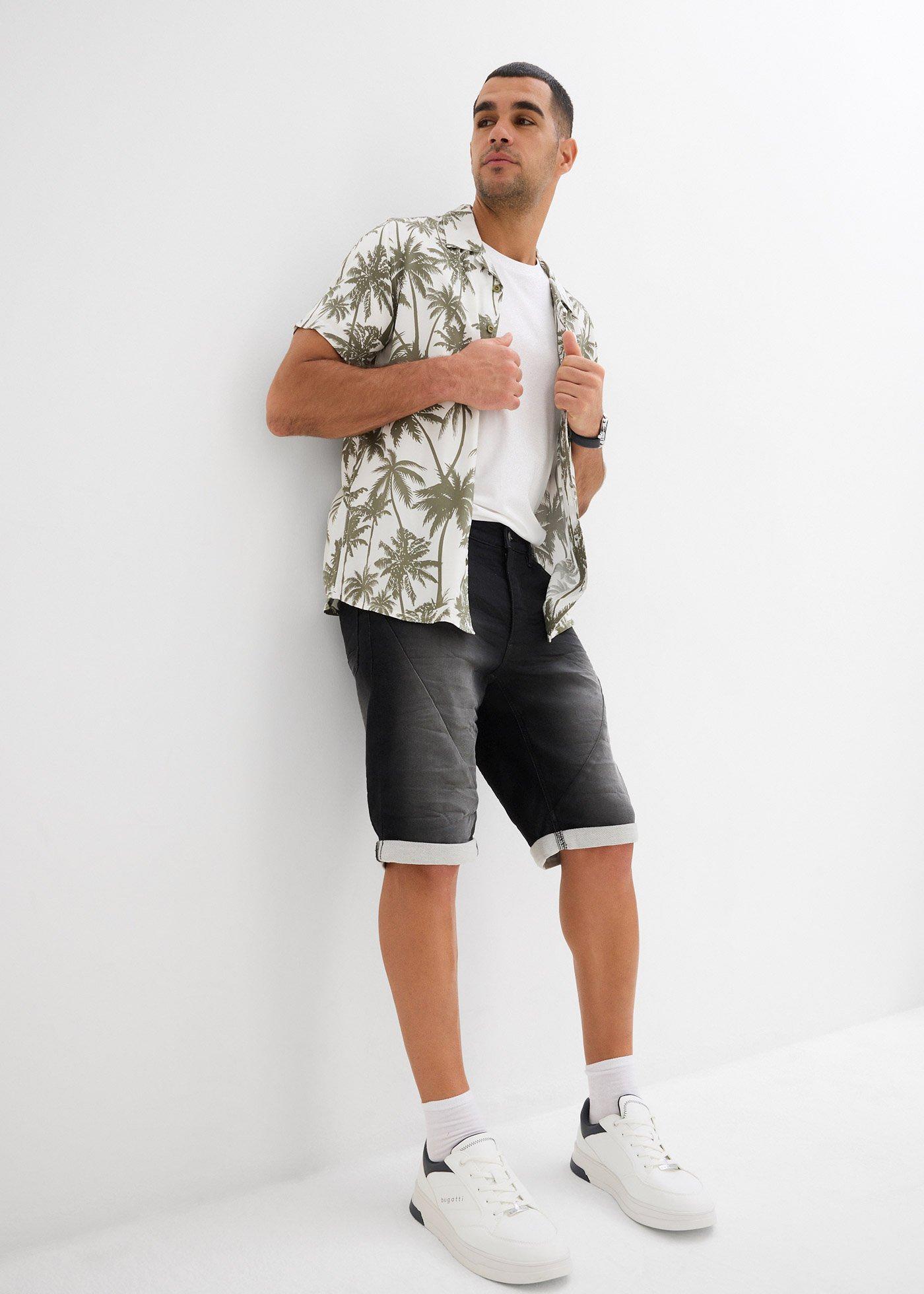 Dresowe bermudy dżinsowe, krój relaxed fit - Bonprix