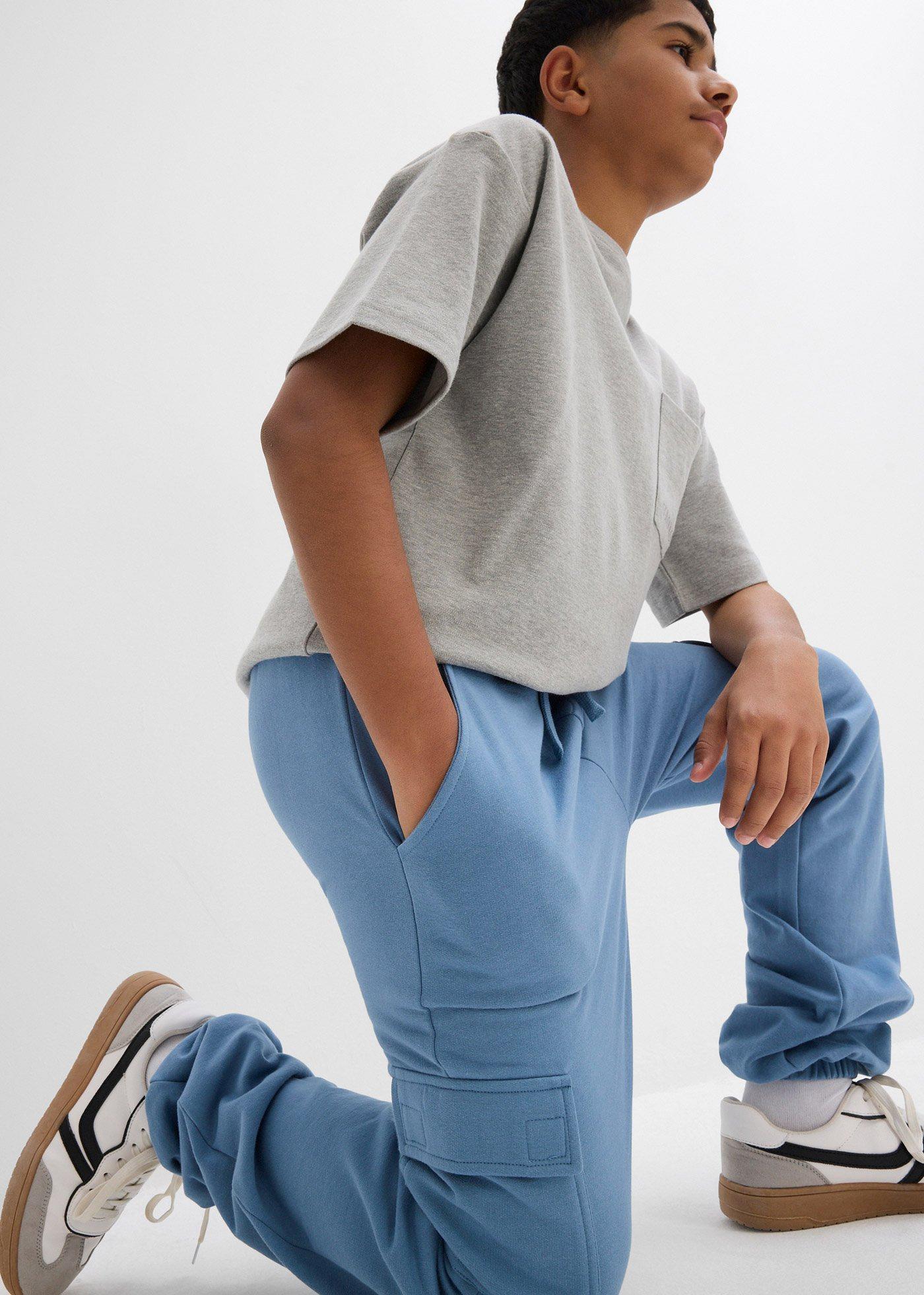 Spodnie dresowe z kieszeniami cargo - Bonprix