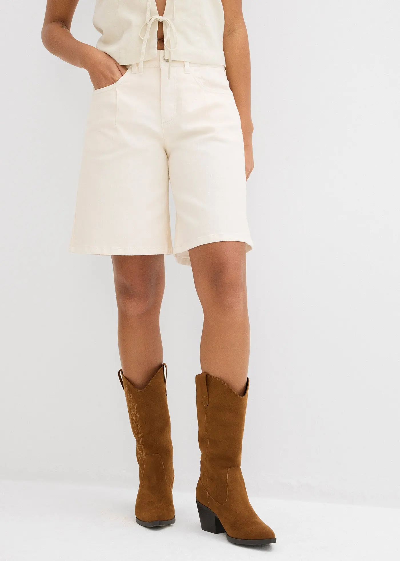 Джинсы Bonprix-Бермуды со средней талией