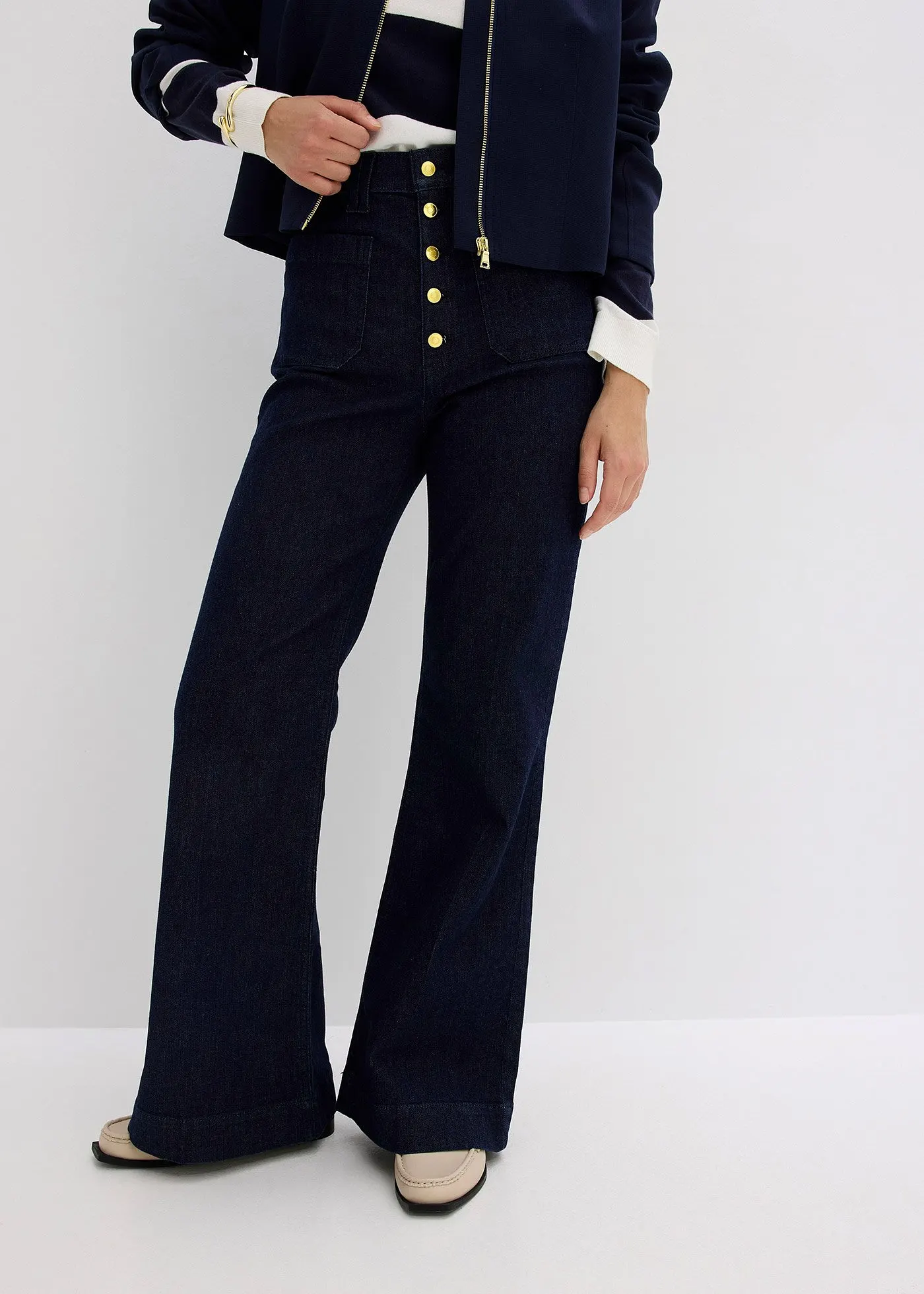 Джинсы-клеш Bonprix с завышенной талией