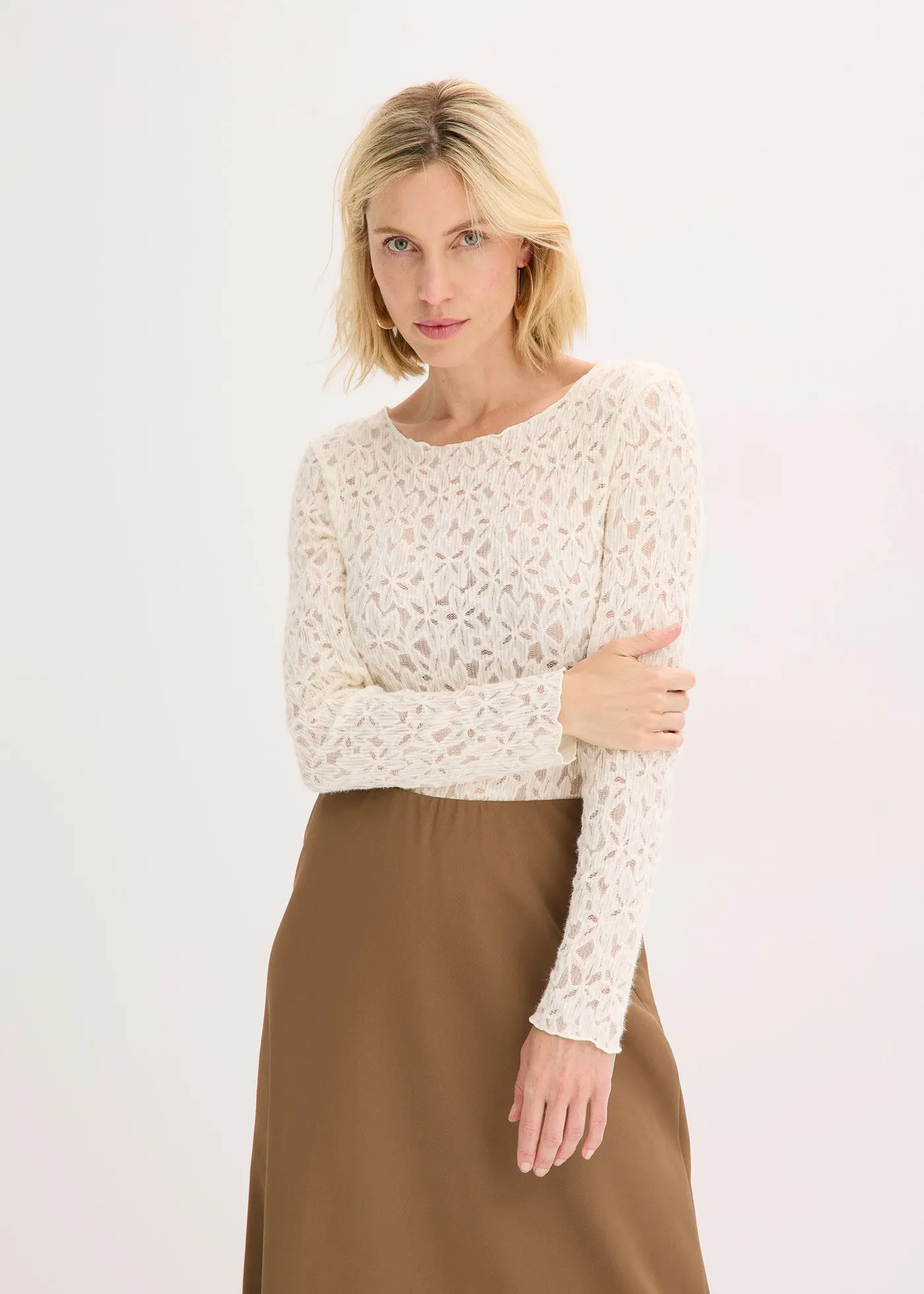 Bonprix Spitzenbody из коллекции flauschiger Oberfläche