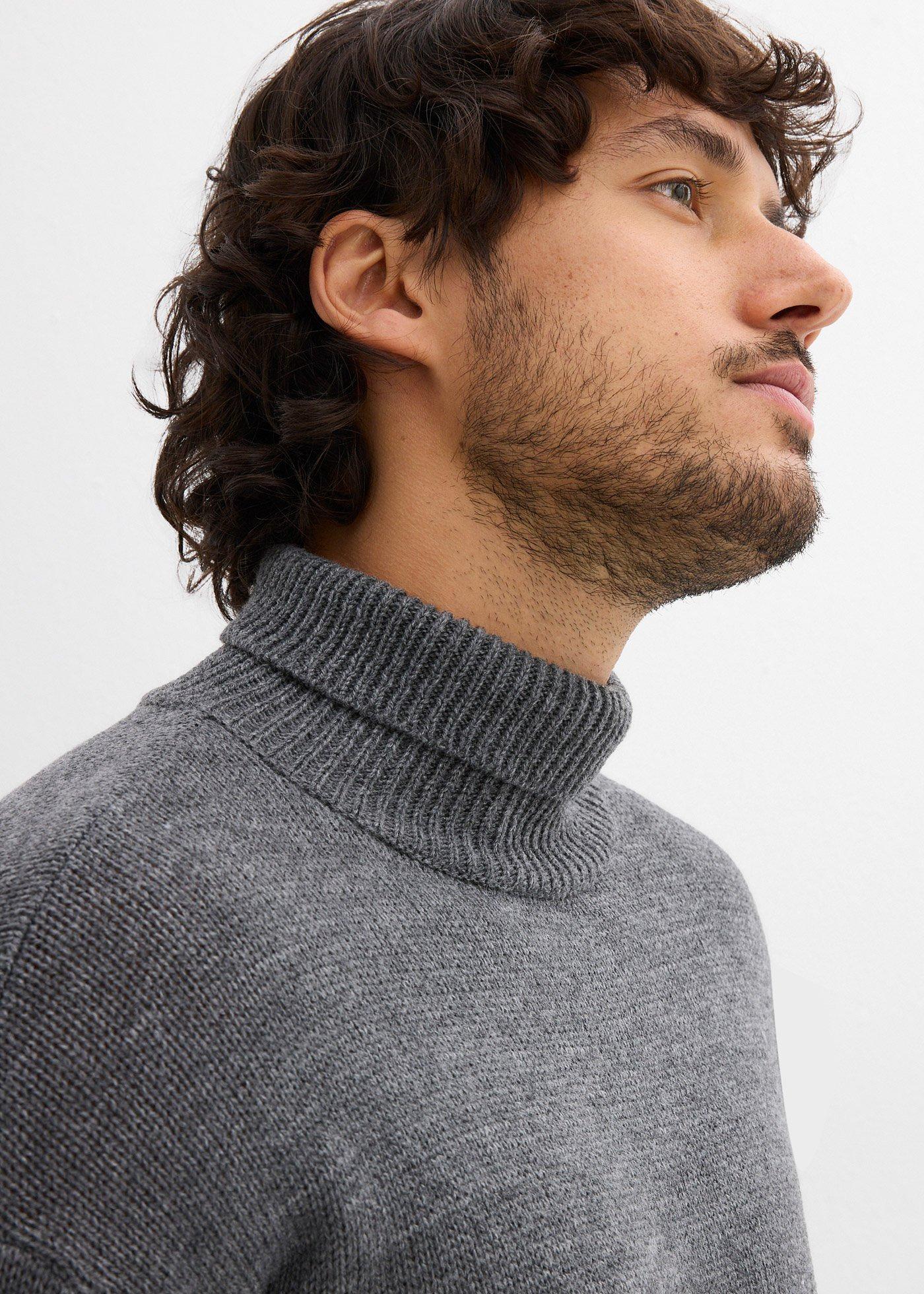 Sweter z golfem, z blokami kolorów - Bonprix