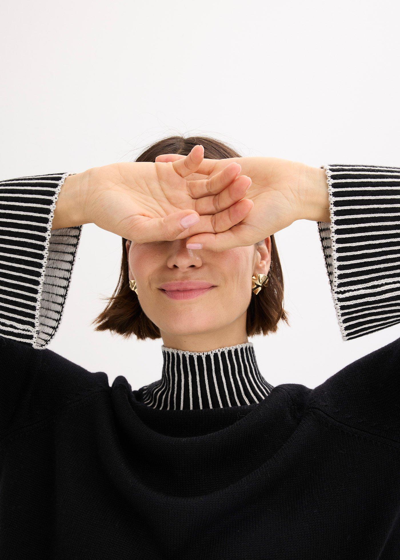 Sweter ze stójką, z miękką mieszanką kaszmiru - Bonprix