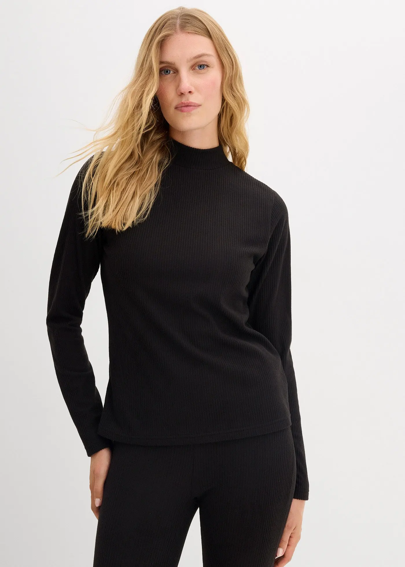 Терморубашка Bonprix mit Stehkragen