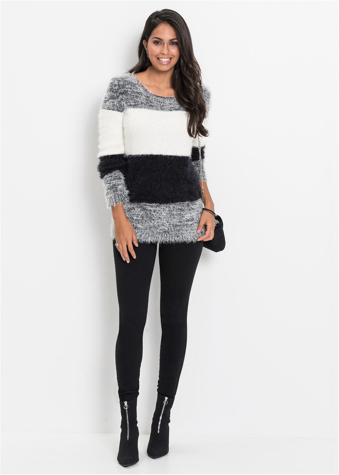 Sweter z przędzy z długim włosem w paski - Bonprix