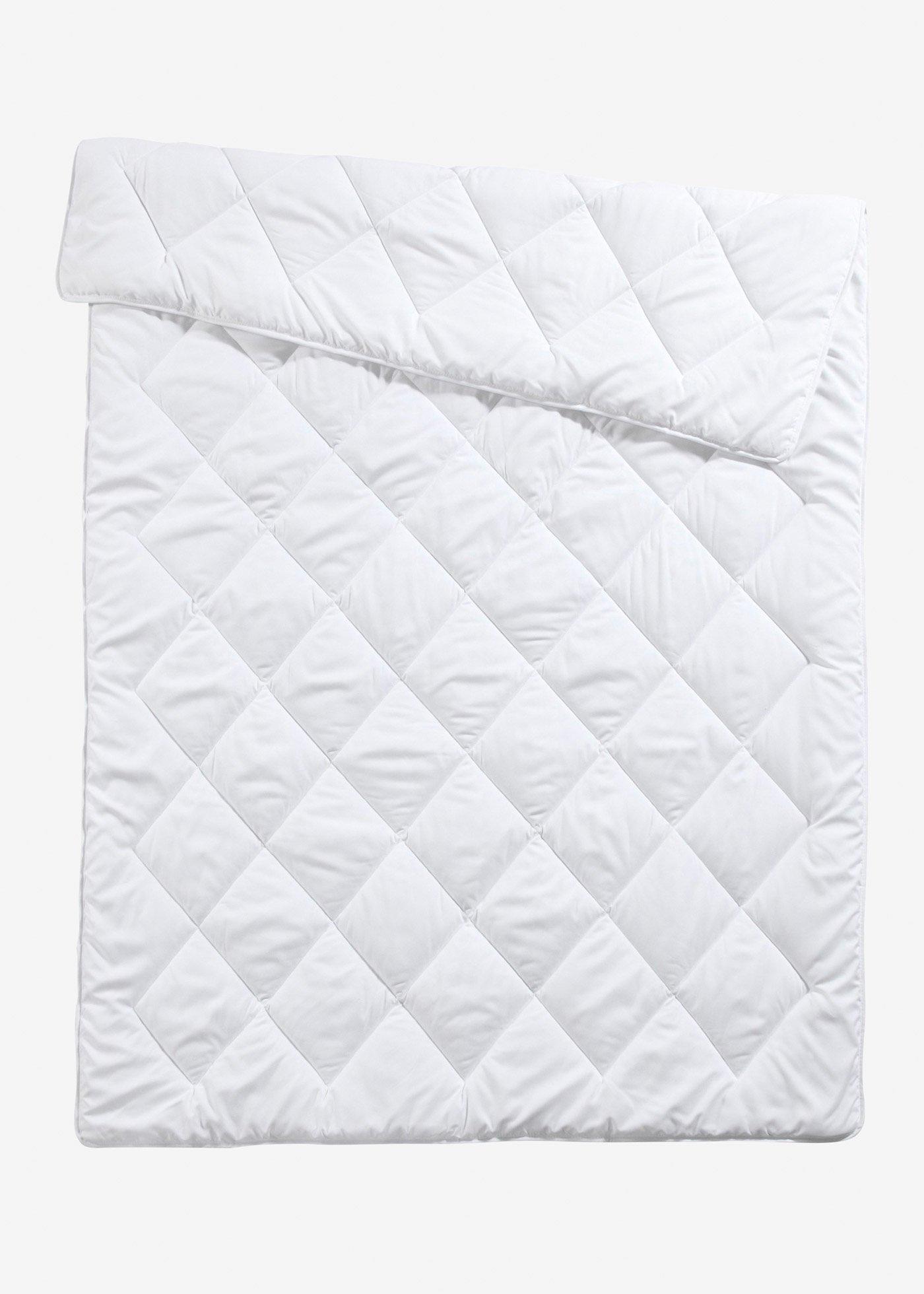 Couette légère en polyester